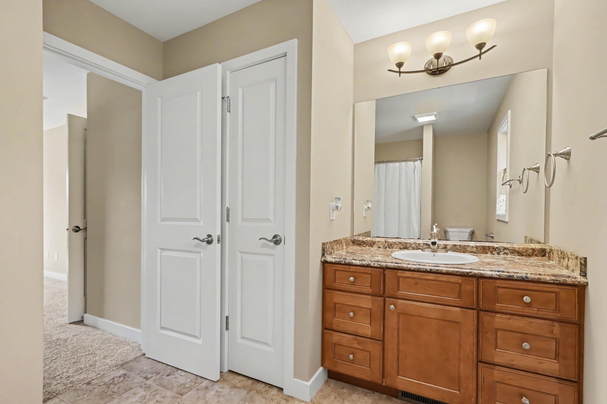 7977 Interlochen Street Kalamazoo MI 49009