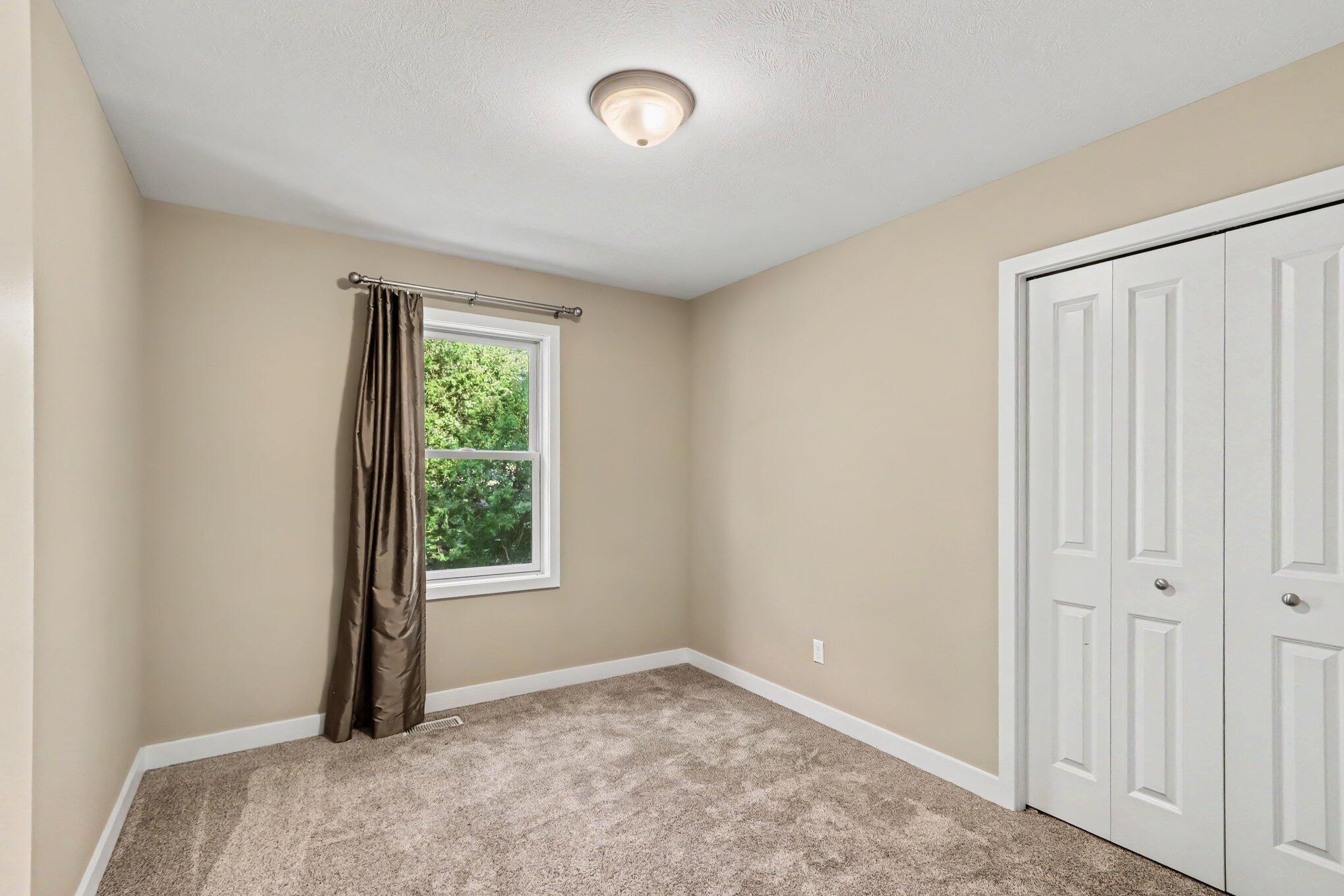 7977 Interlochen Street Kalamazoo MI 49009