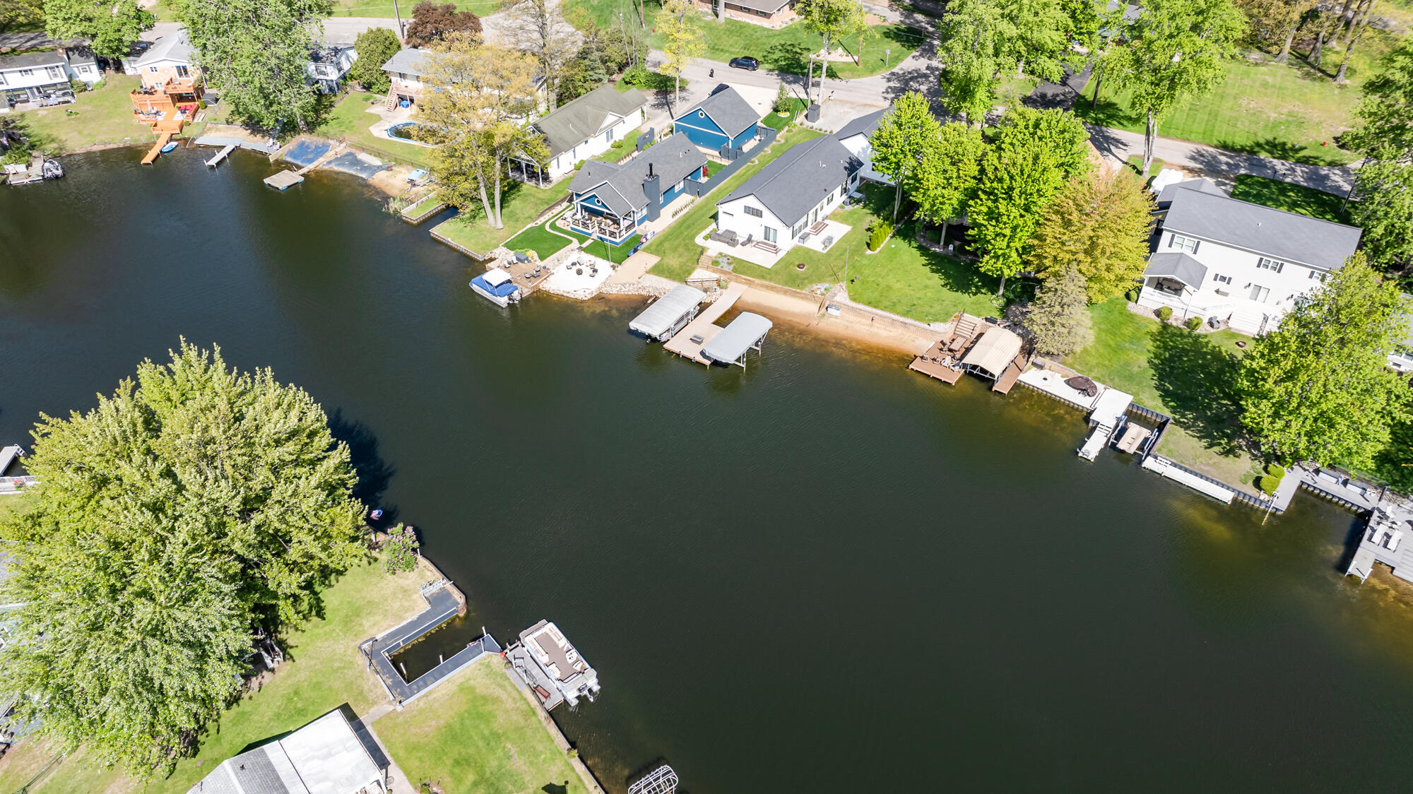 6876 Shore Drive Coloma MI 49038
