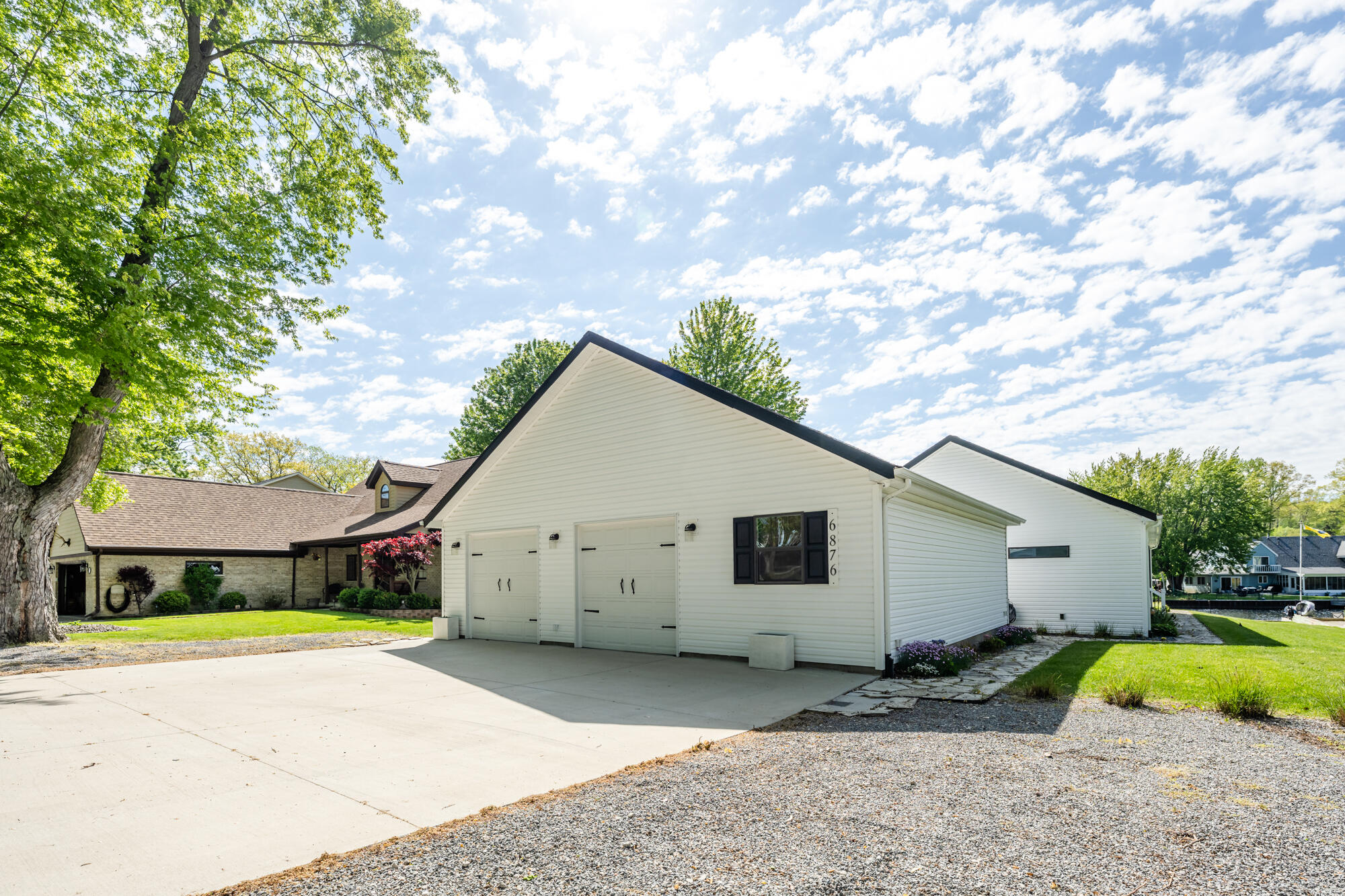 6876 Shore Drive Coloma MI 49038