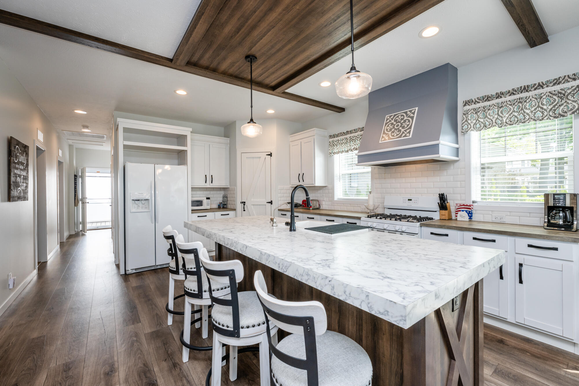 6876 Shore Drive Coloma MI 49038