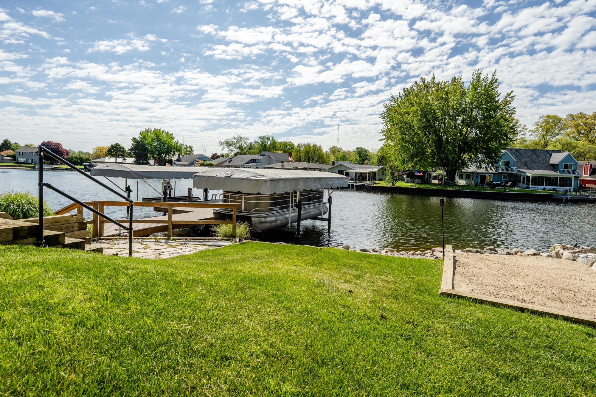 6876 Shore Drive Coloma MI 49038