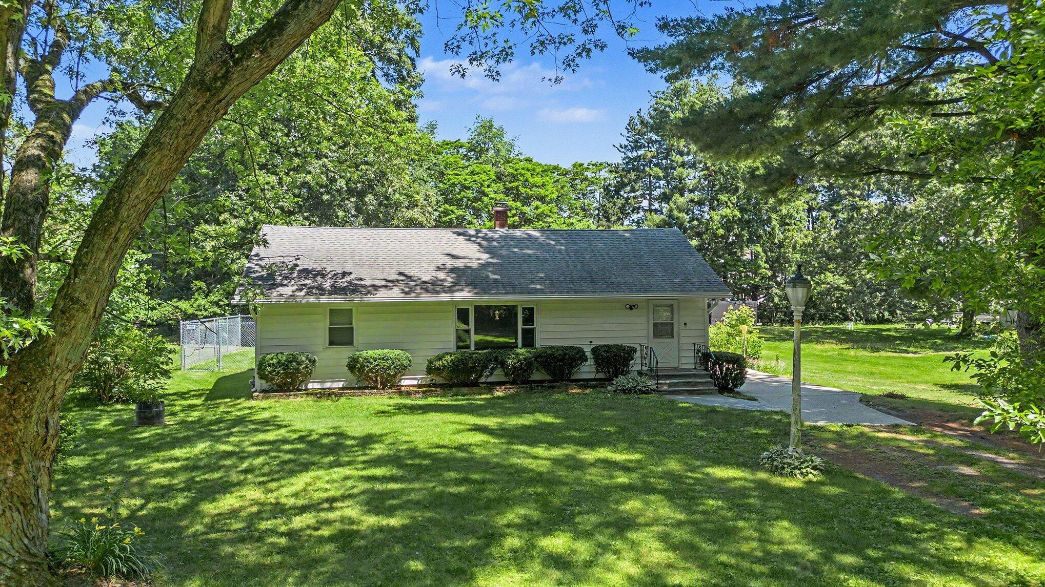 229 Hartman Road Niles MI 49120