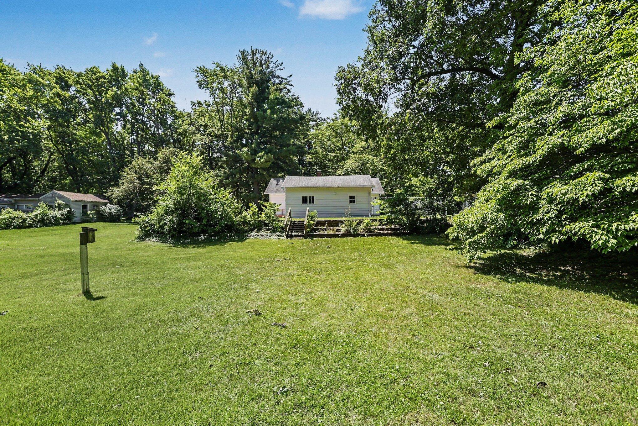 229 Hartman Road Niles MI 49120