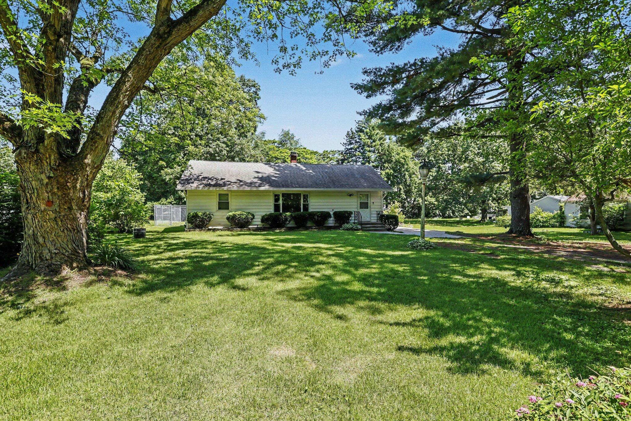 229 Hartman Road Niles MI 49120