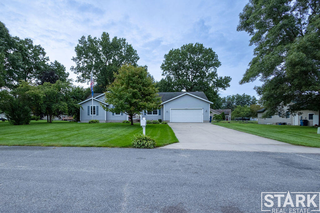 3429 Scotch Pine Drive Muskegon MI 49444