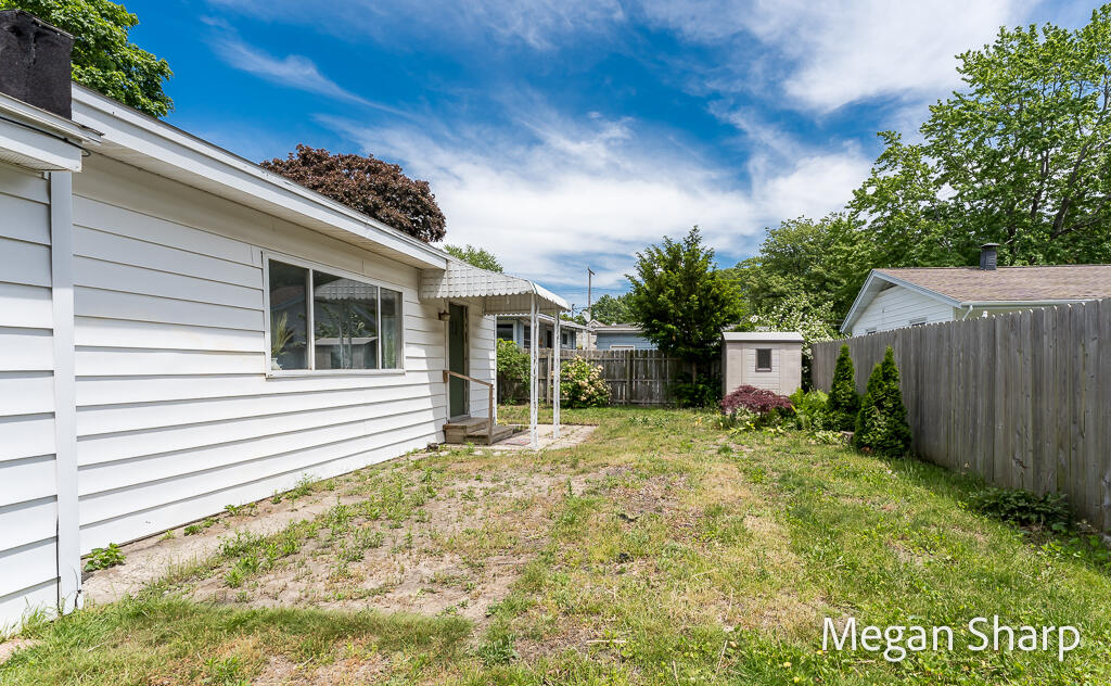 2557 Crozier Avenue Muskegon MI 49441