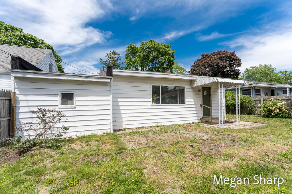 2557 Crozier Avenue Muskegon MI 49441
