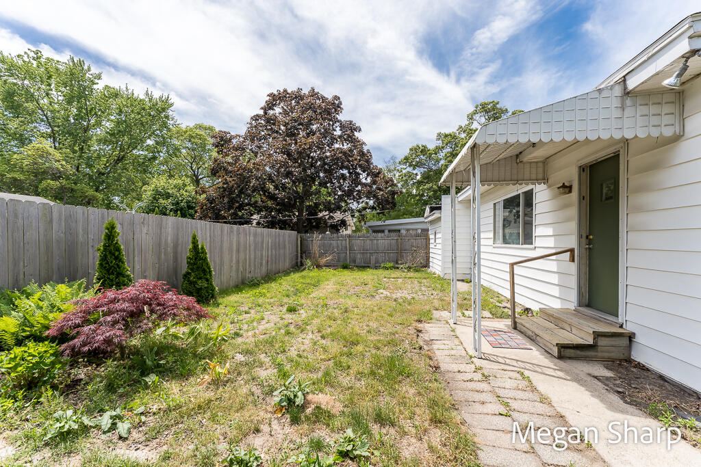 2557 Crozier Avenue Muskegon MI 49441