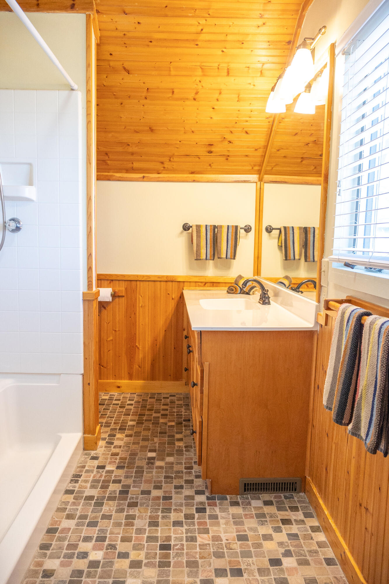 501 N Elm Street Three Oaks MI 49128