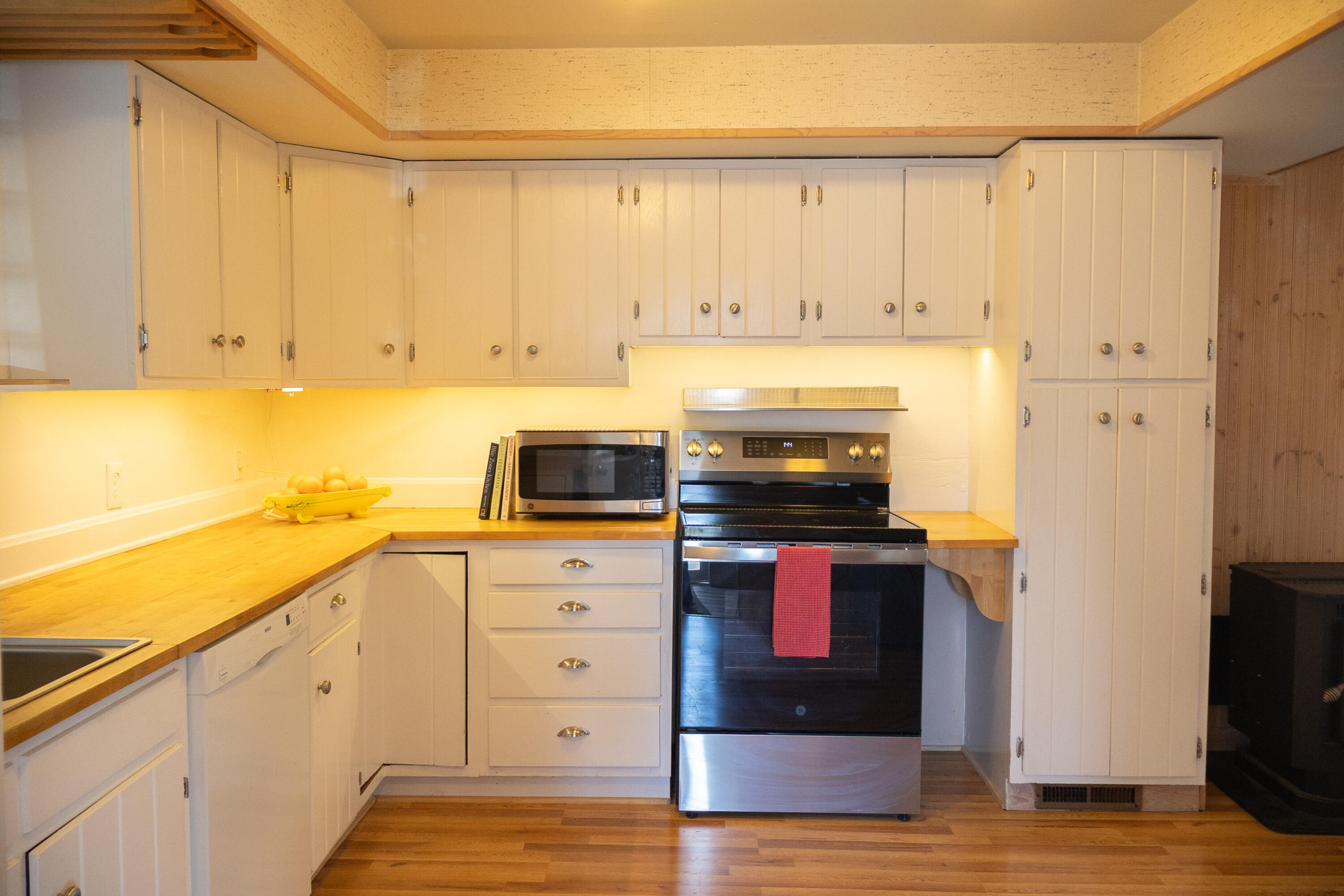 501 N Elm Street Three Oaks MI 49128