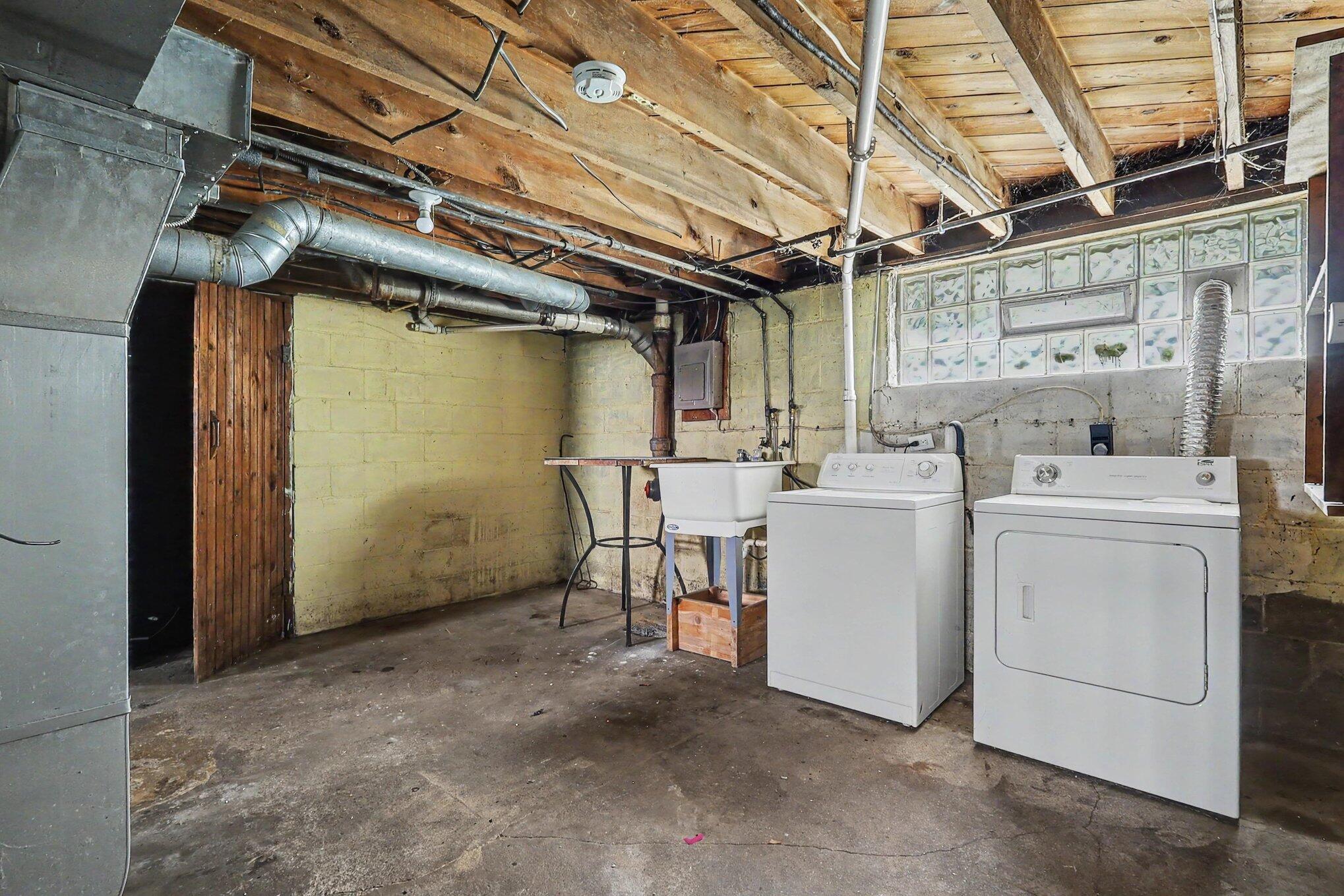 1691 Terrace Street Muskegon MI 49442