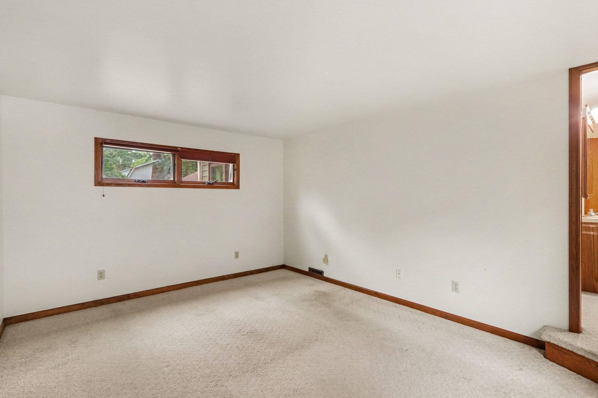 1405 W Lovell Street Kalamazoo MI 49006