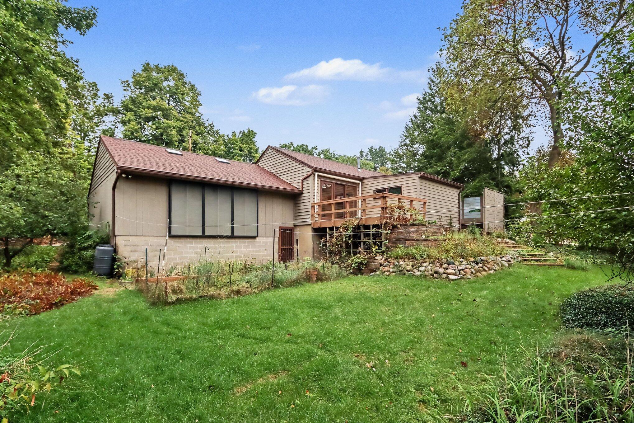 1405 W Lovell Street Kalamazoo MI 49006