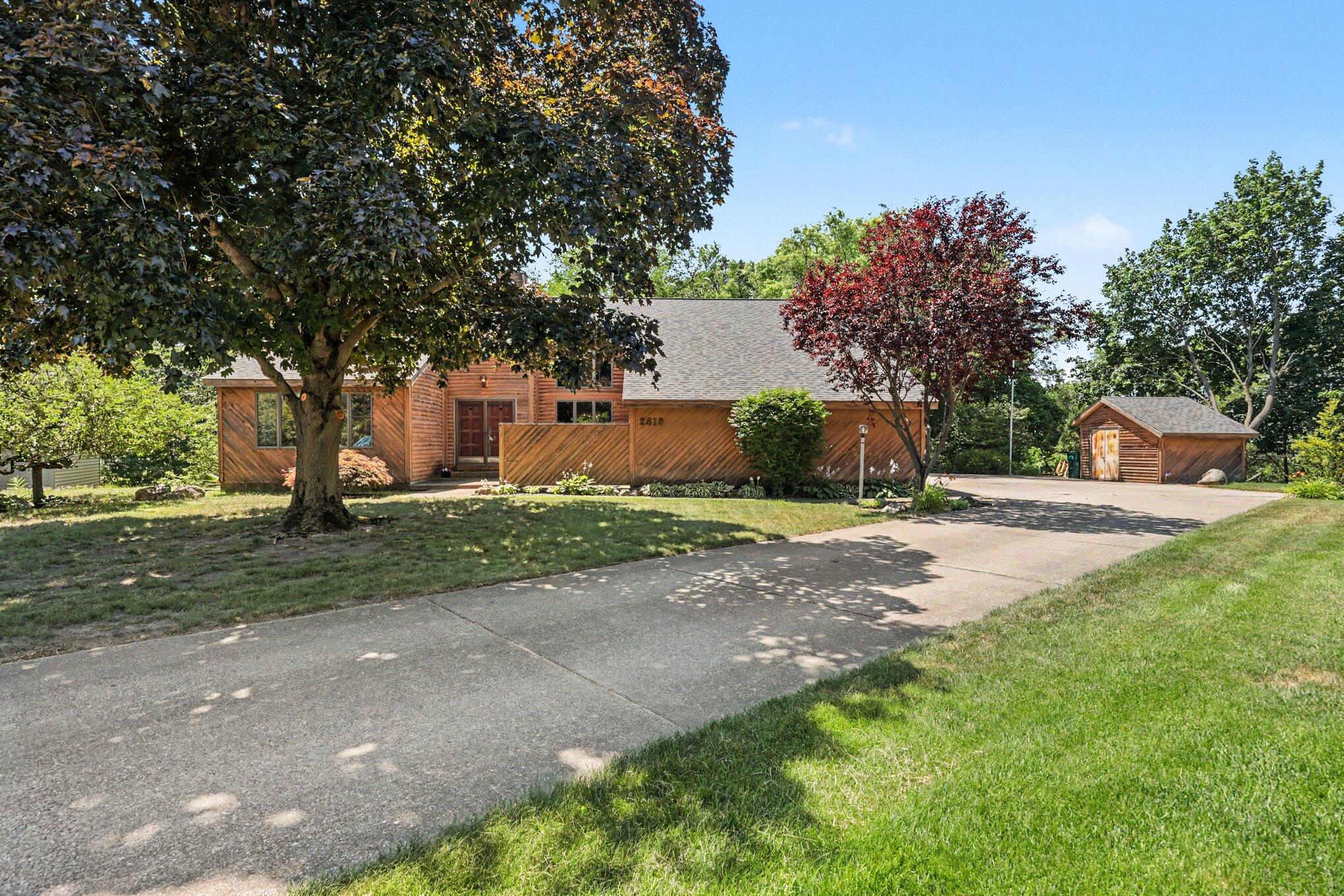 2810 Wausaukee Drive NE Grand Rapids MI 49525