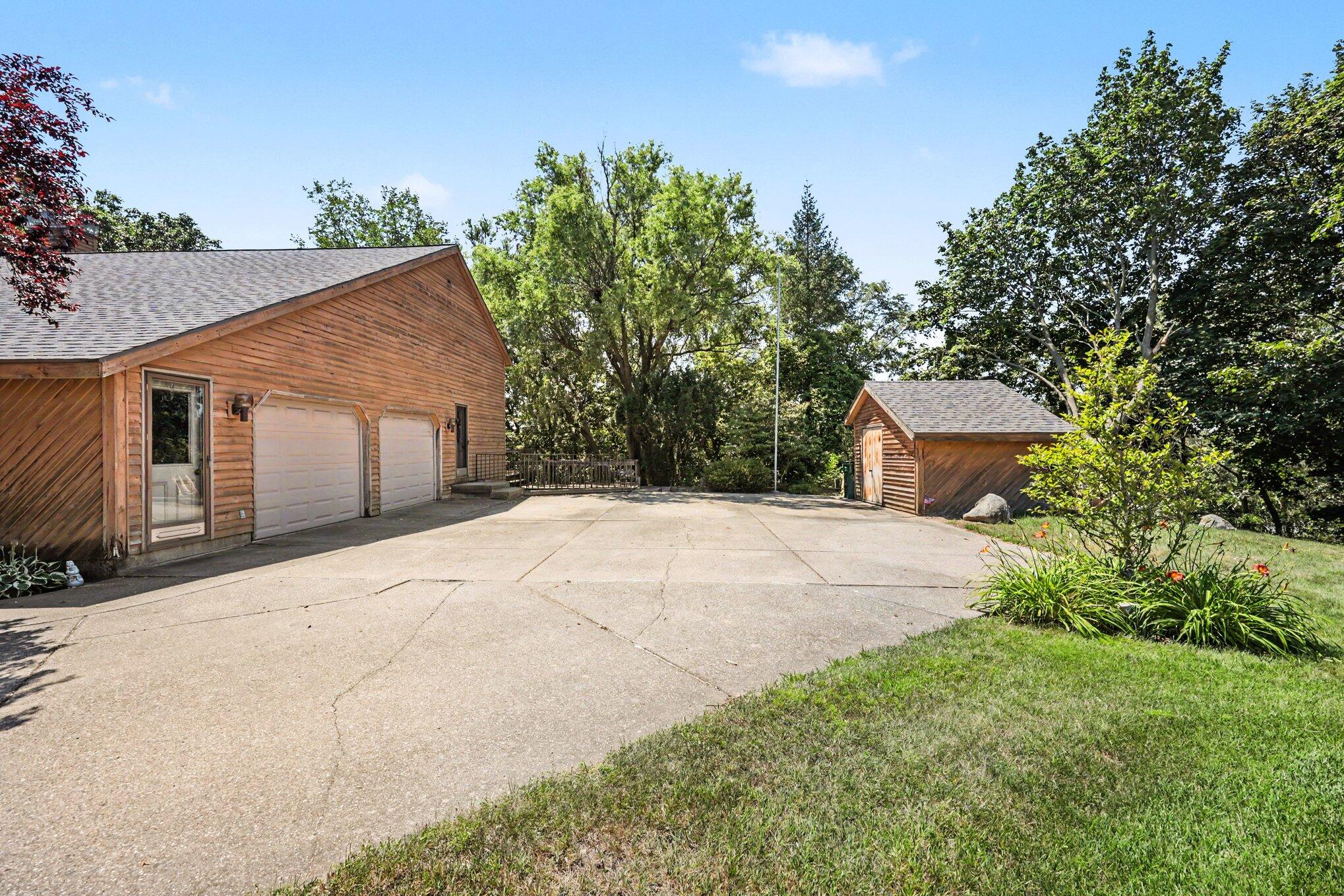 2810 Wausaukee Drive NE Grand Rapids MI 49525