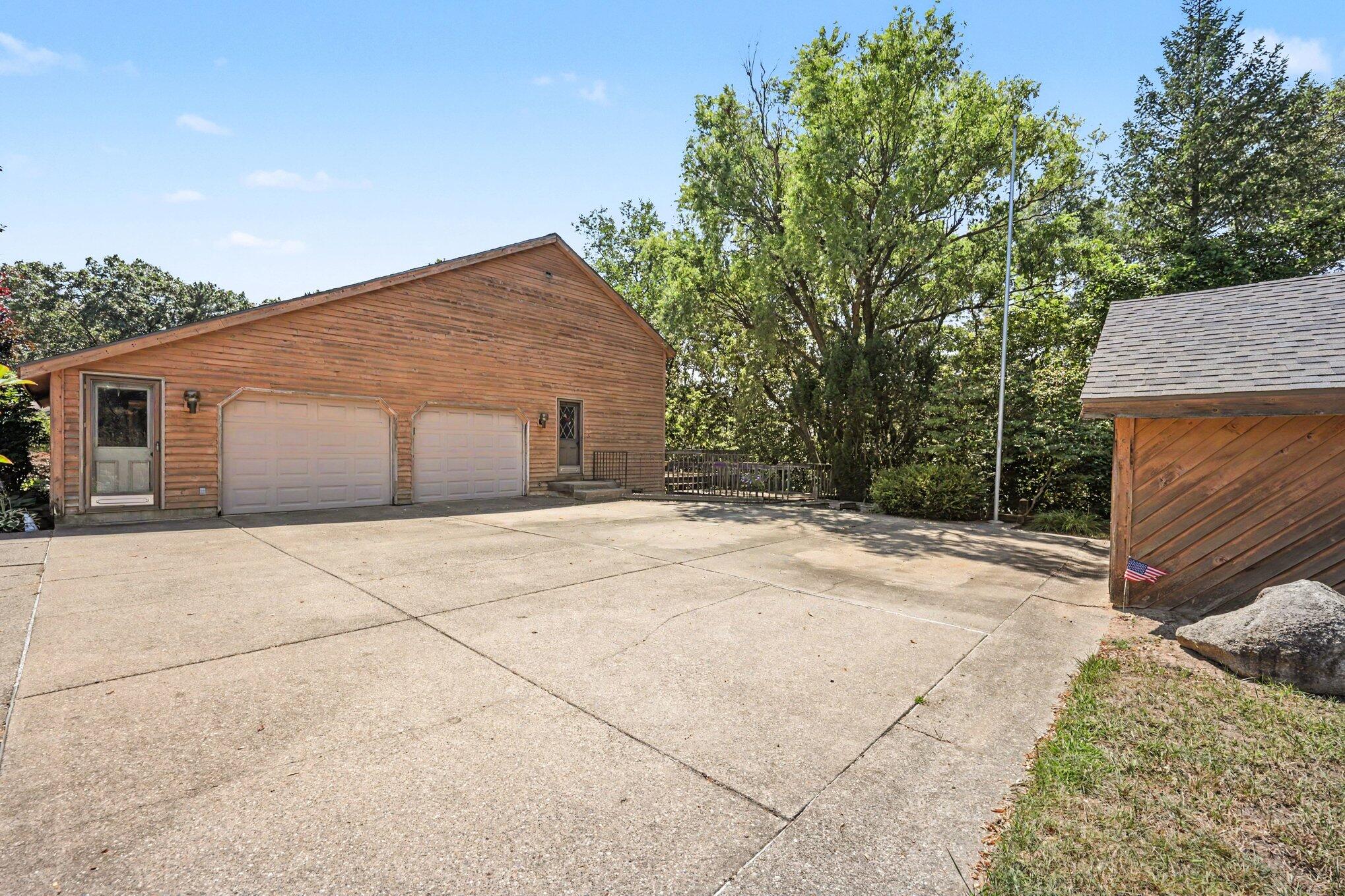 2810 Wausaukee Drive NE Grand Rapids MI 49525