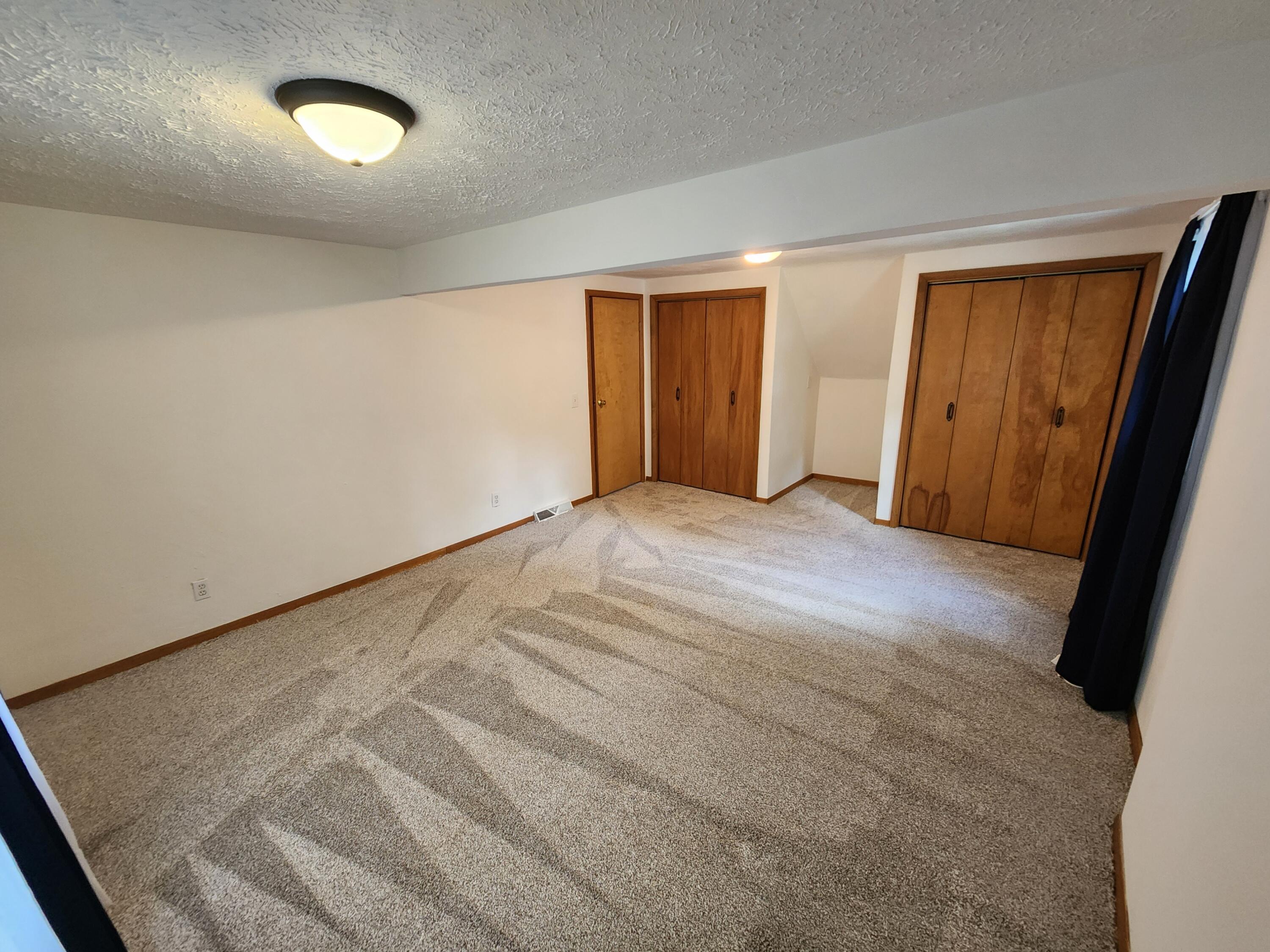 2815 Whittier Drive Kalamazoo MI 49001
