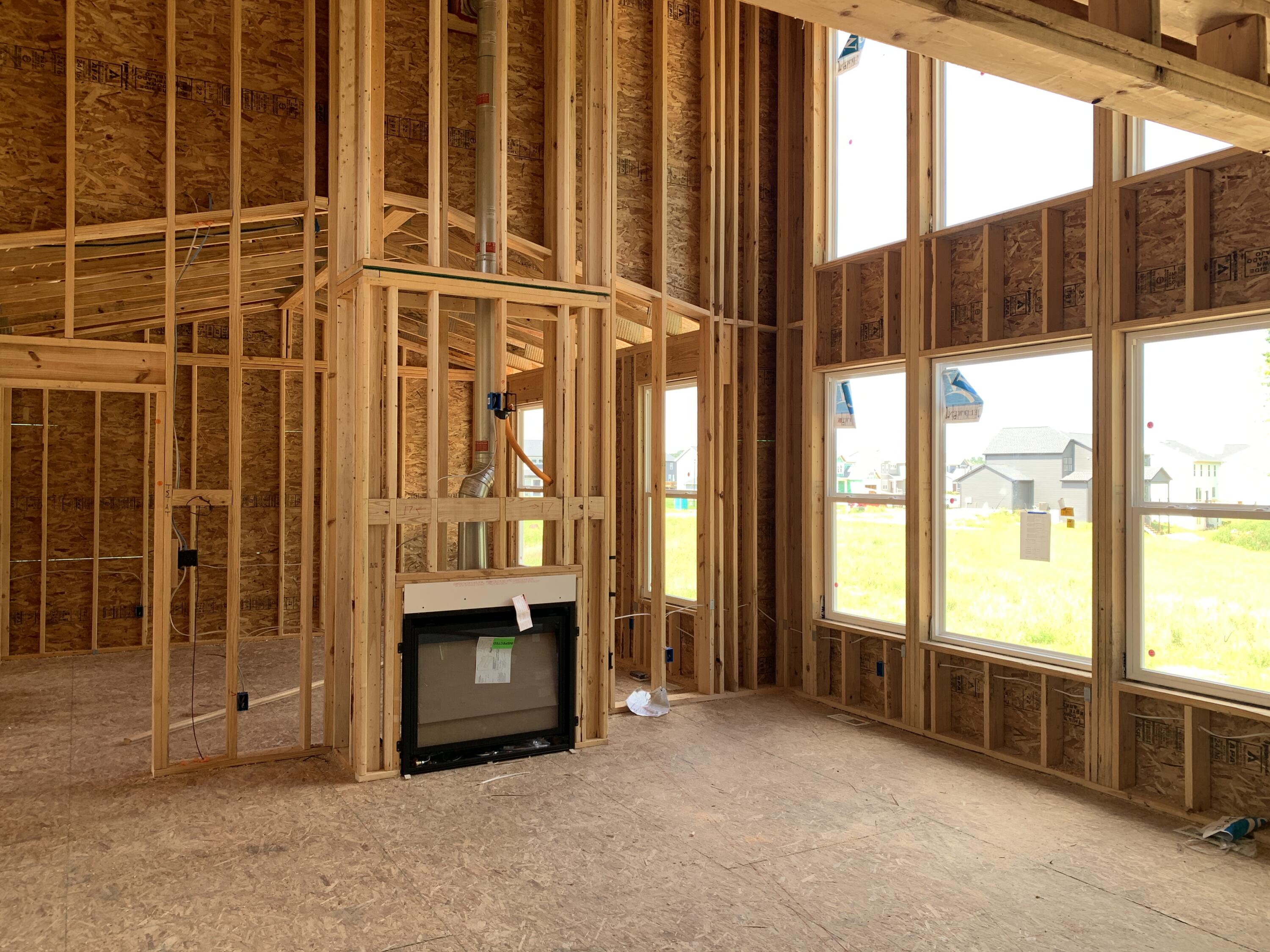 6536 Veldview NE Rockford MI 49341