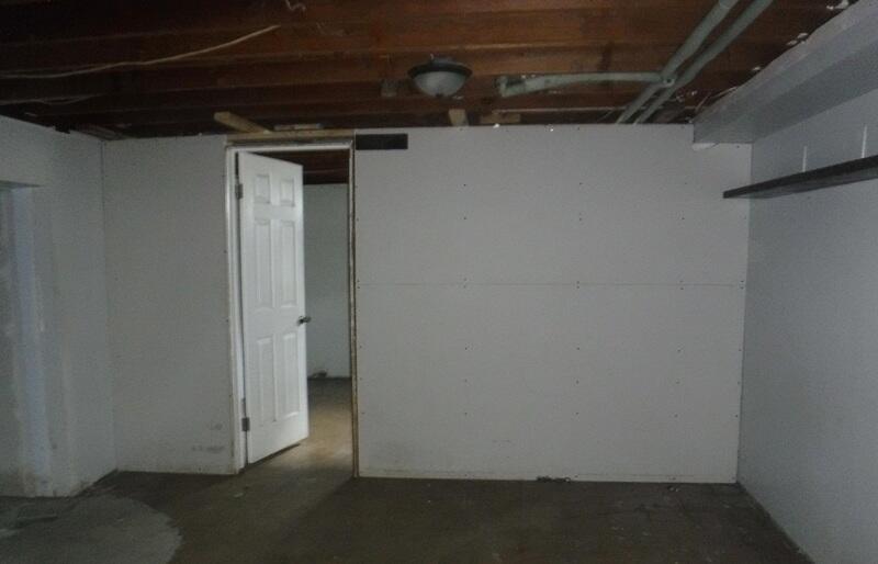 1525 E G Avenue Kalamazoo MI 49004
