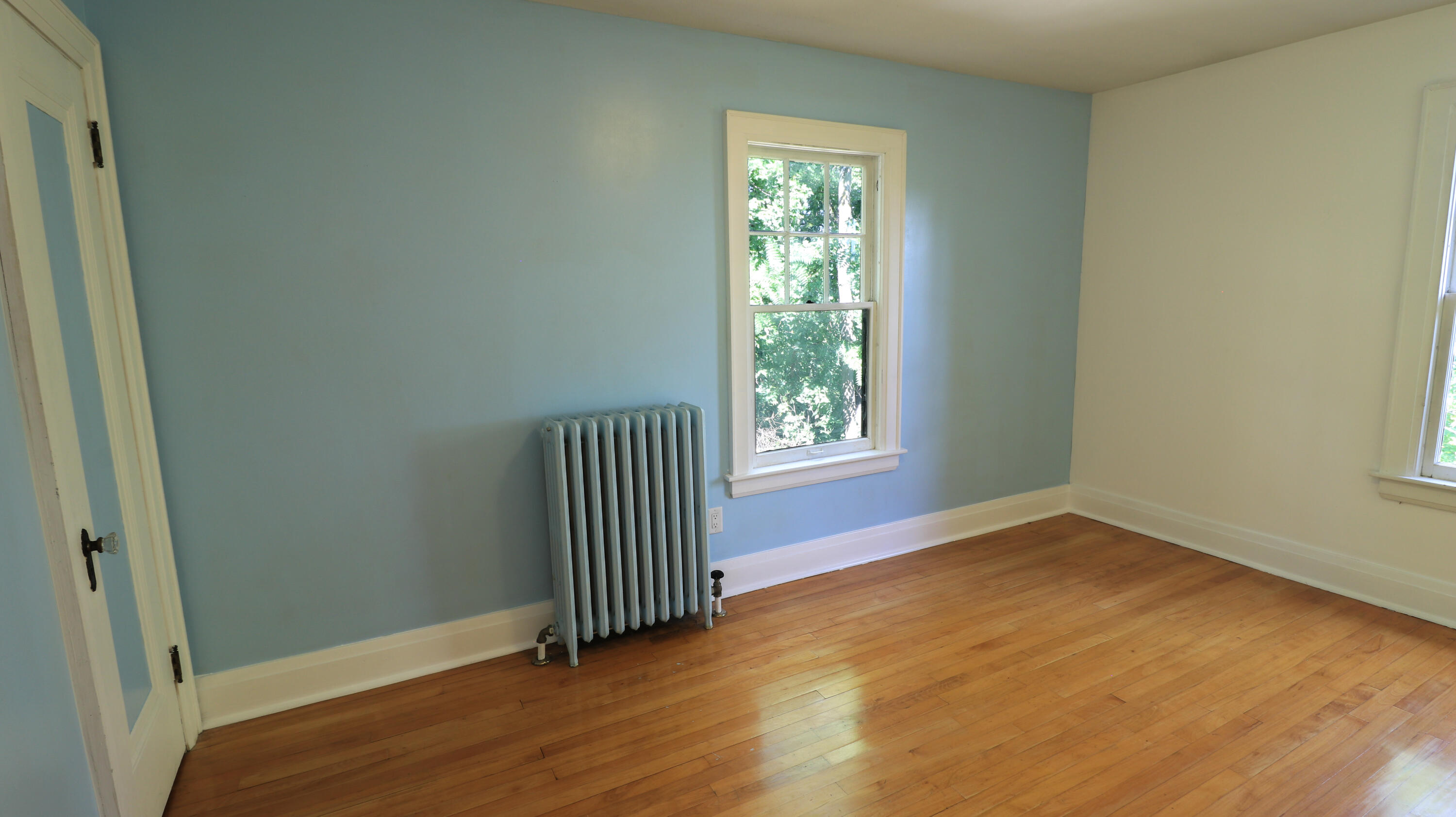 1327 Bridge Street NW Grand Rapids MI 49504