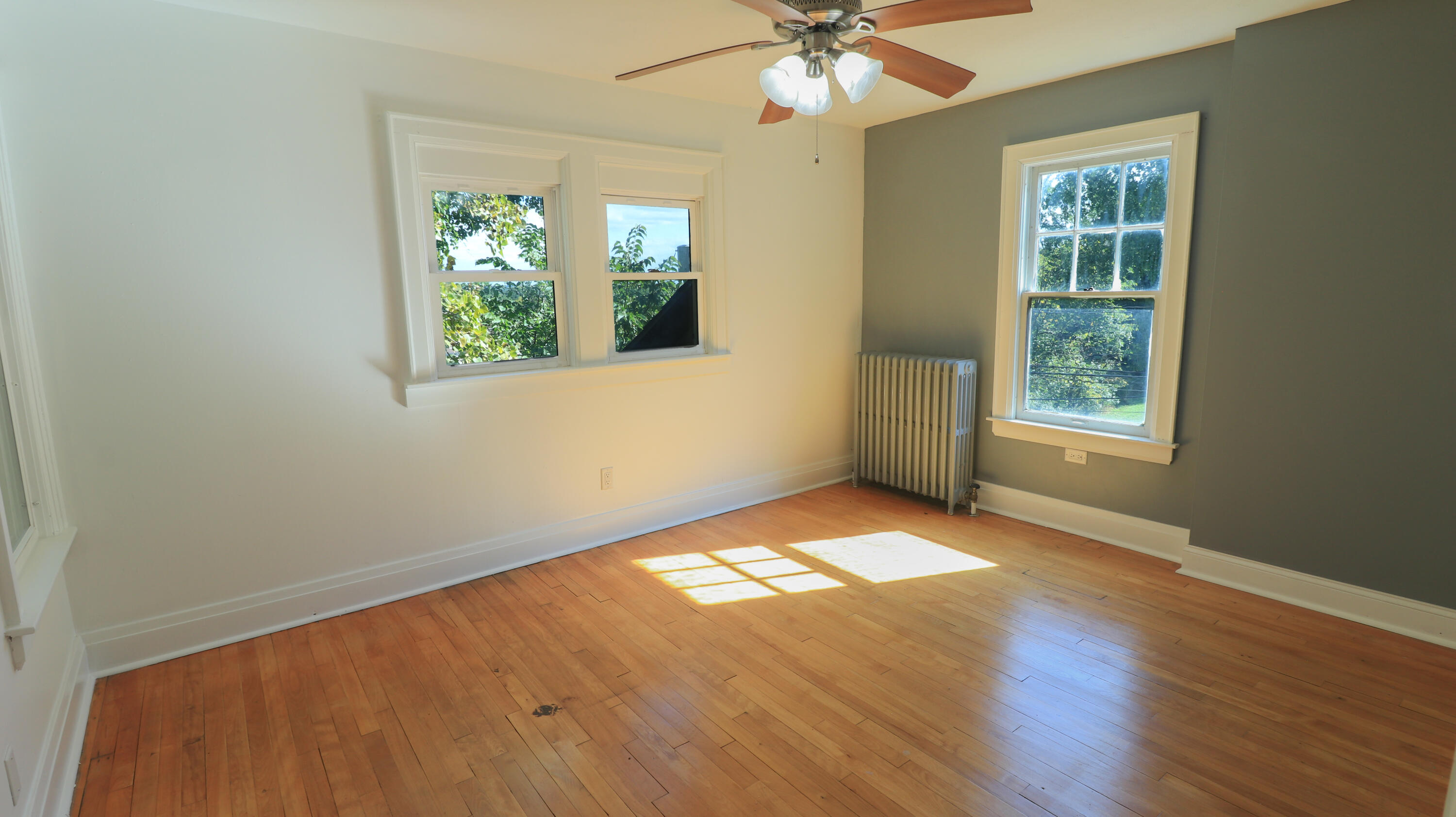 1327 Bridge Street NW Grand Rapids MI 49504