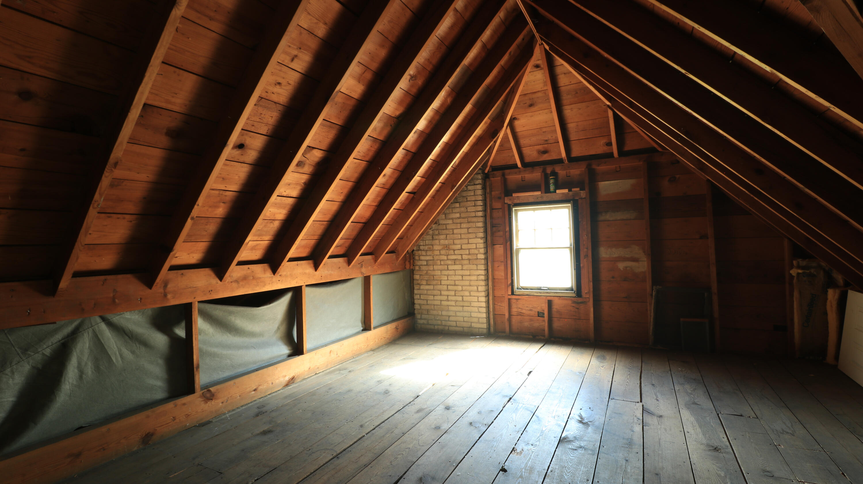 1327 Bridge Street NW Grand Rapids MI 49504