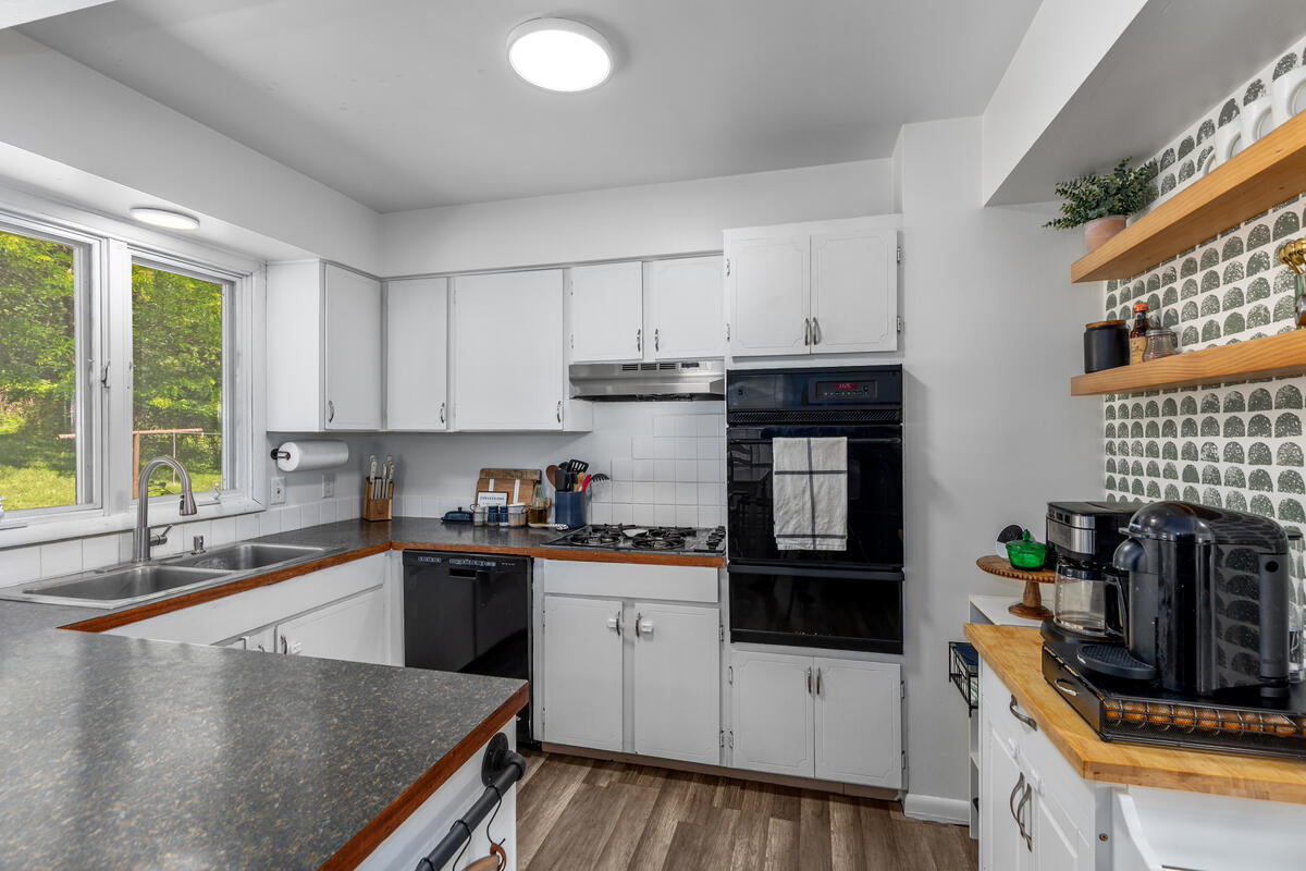1133 Dick Avenue NW Grand Rapids MI 49504