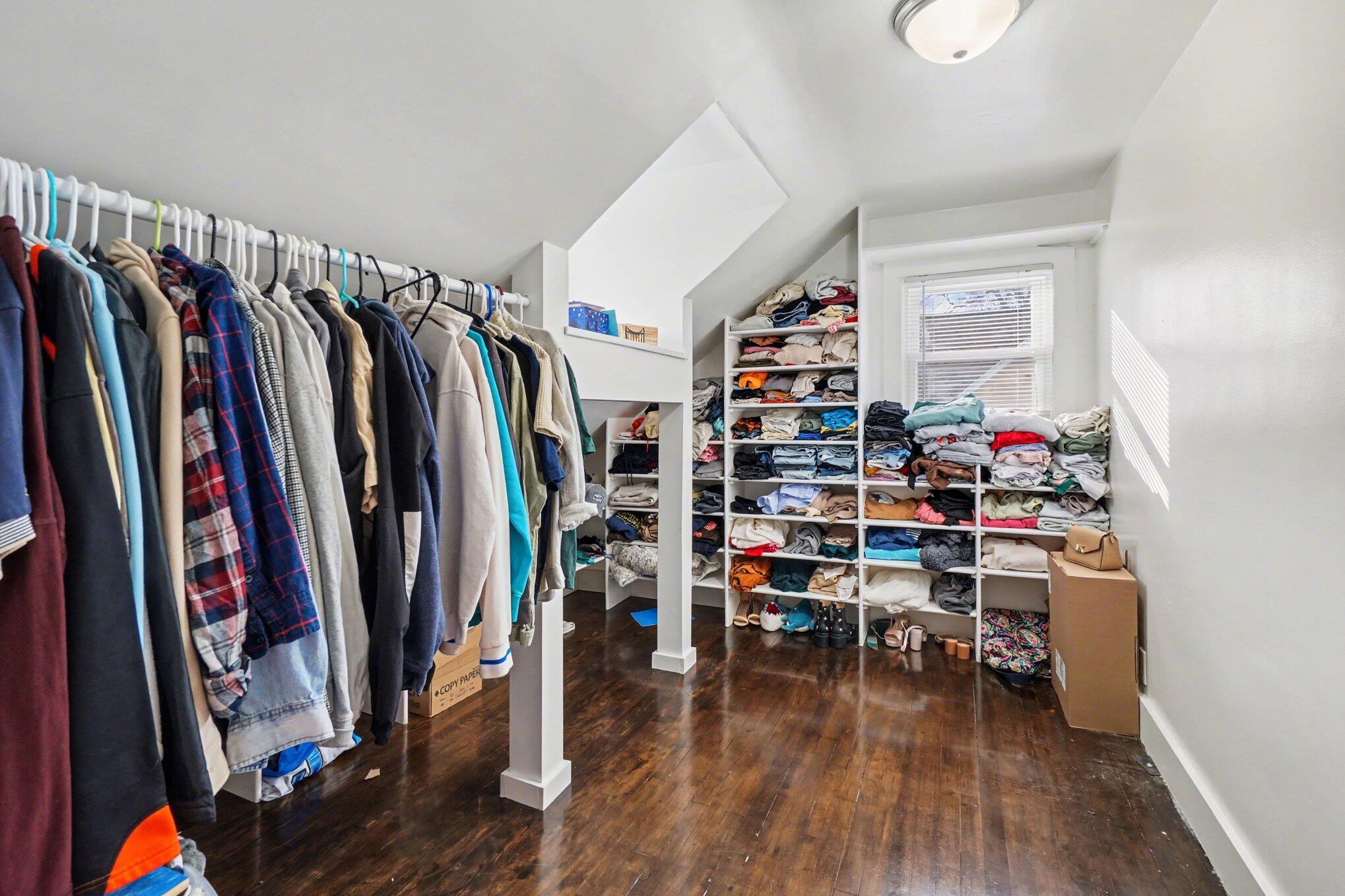 2720 W Main Street Kalamazoo MI 49006