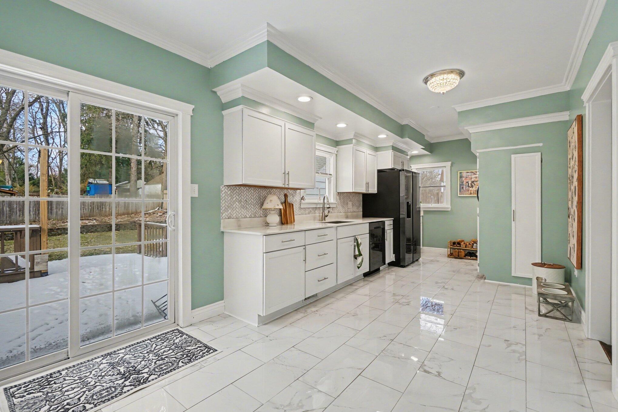 2720 W Main Street Kalamazoo MI 49006