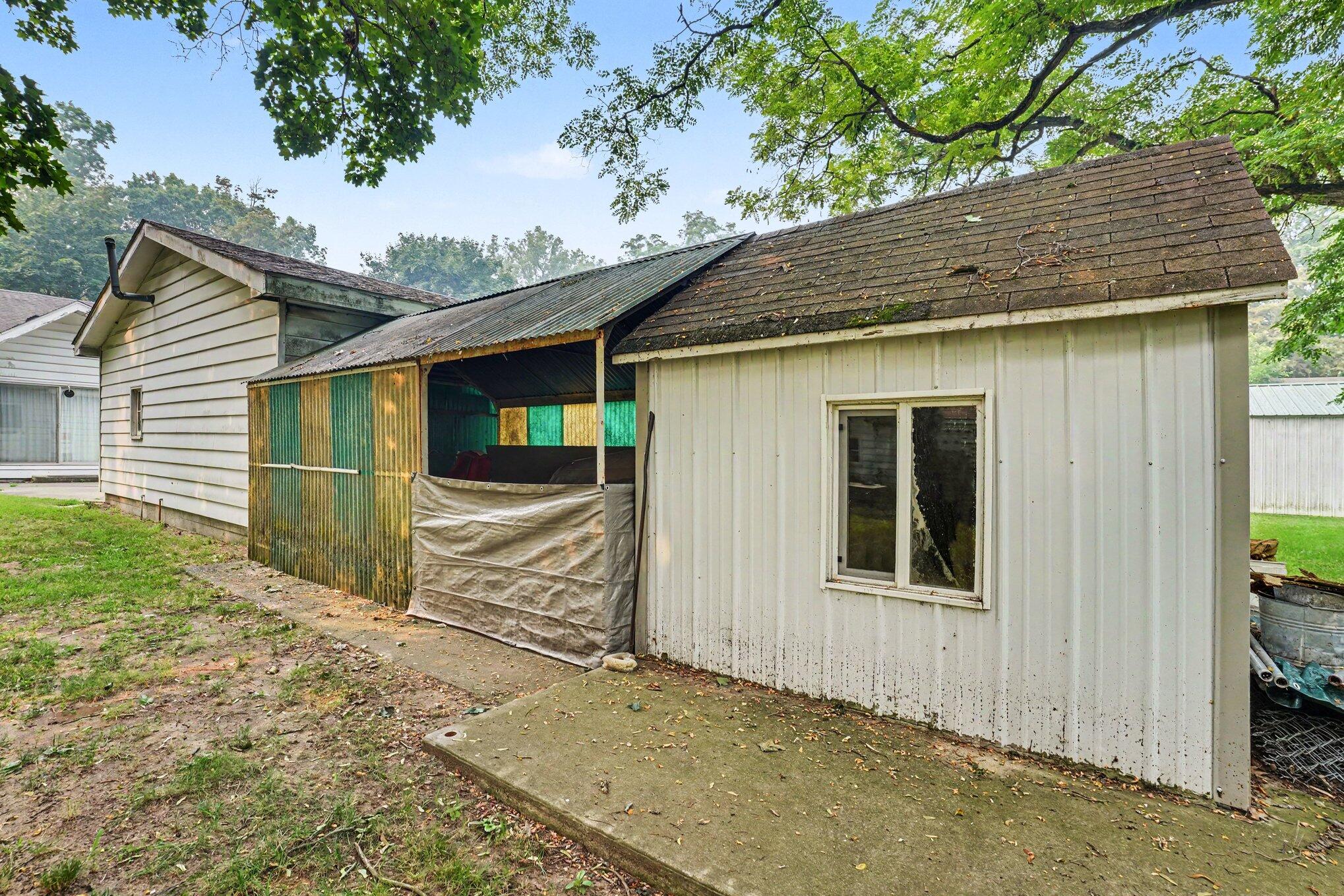 236 Cora Street Allegan MI 49010