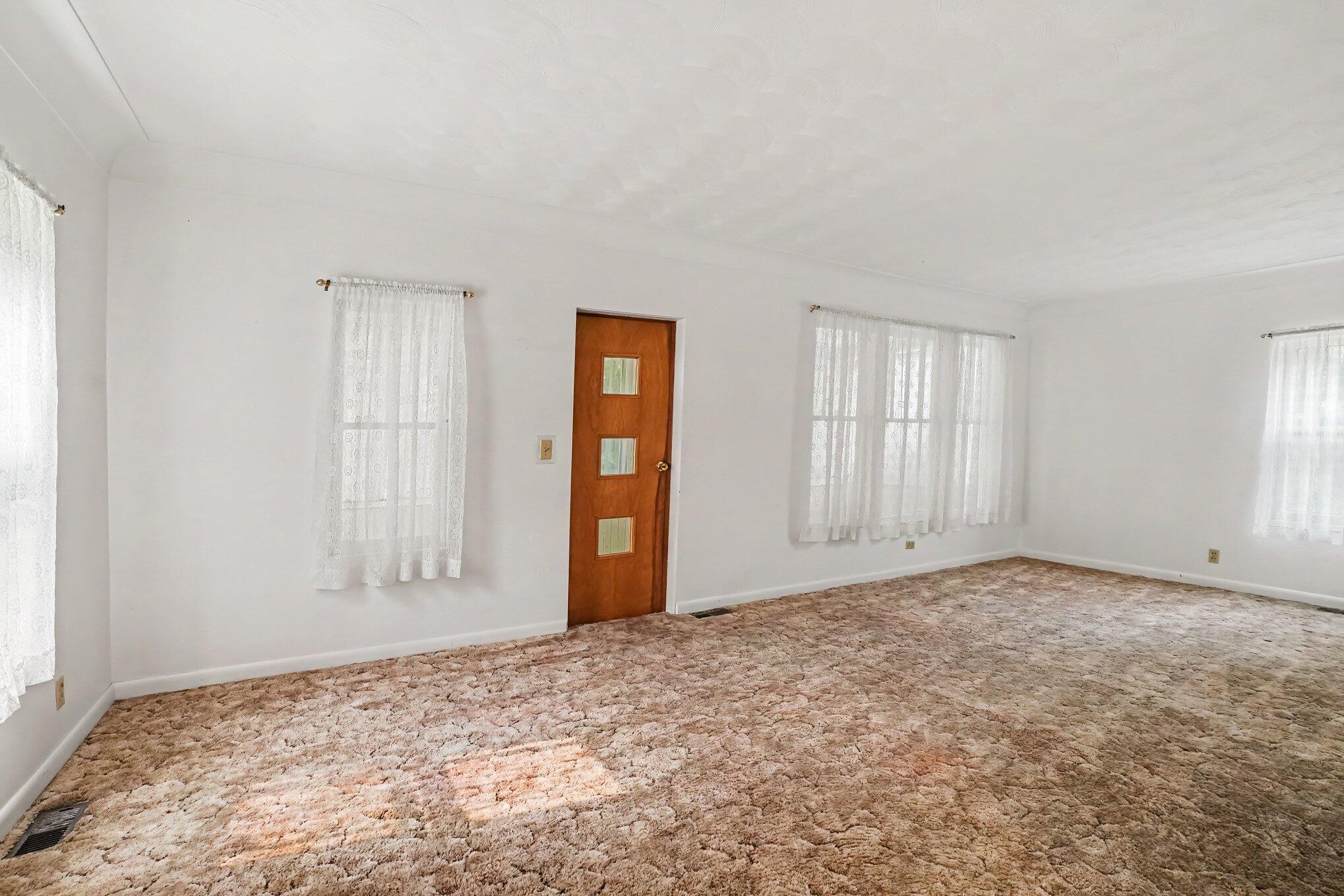 236 Cora Street Allegan MI 49010