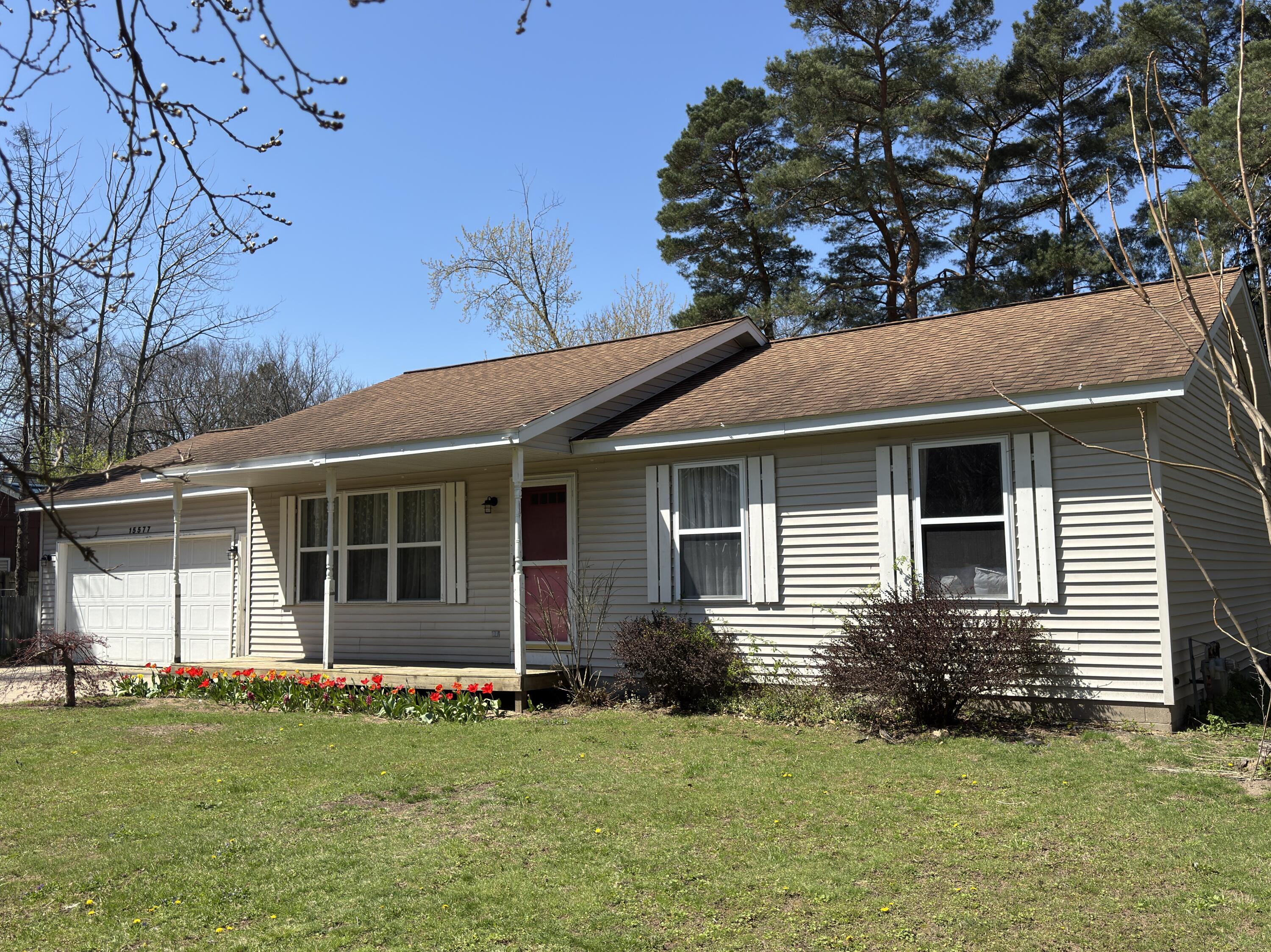 15577 Pine Street Grand Haven MI 49417