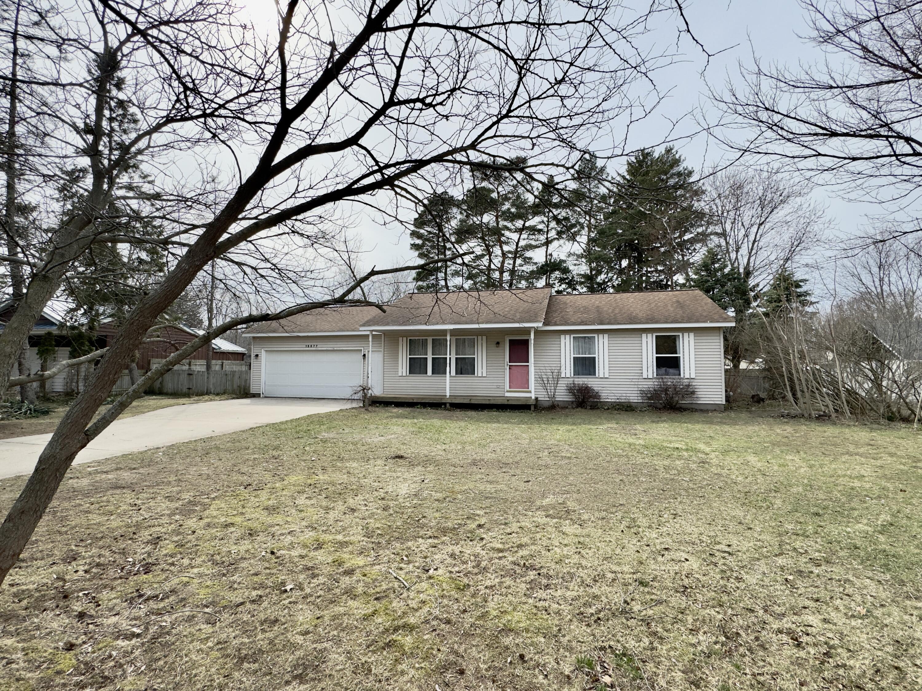 15577 Pine Street Grand Haven MI 49417