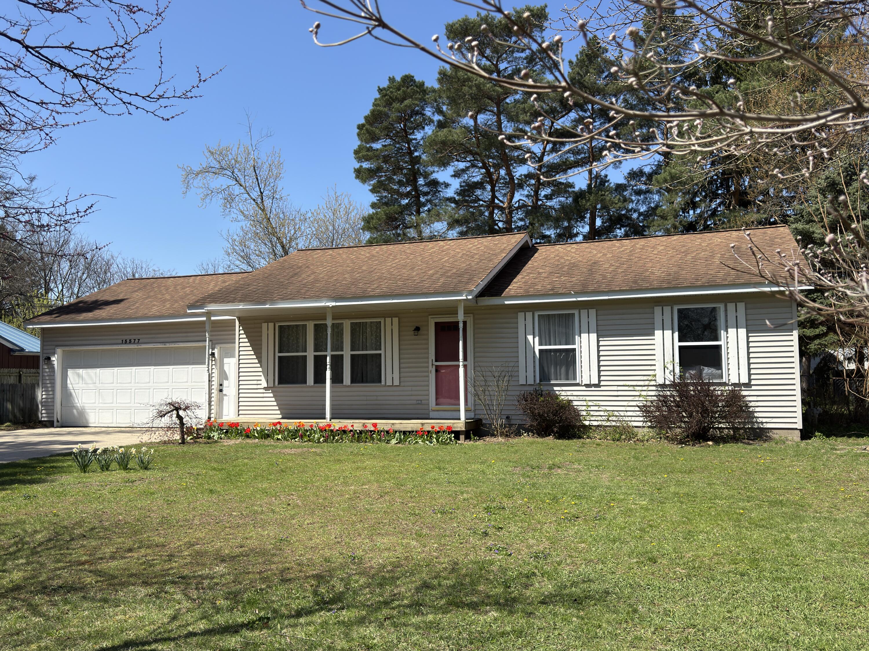 15577 Pine Street Grand Haven MI 49417