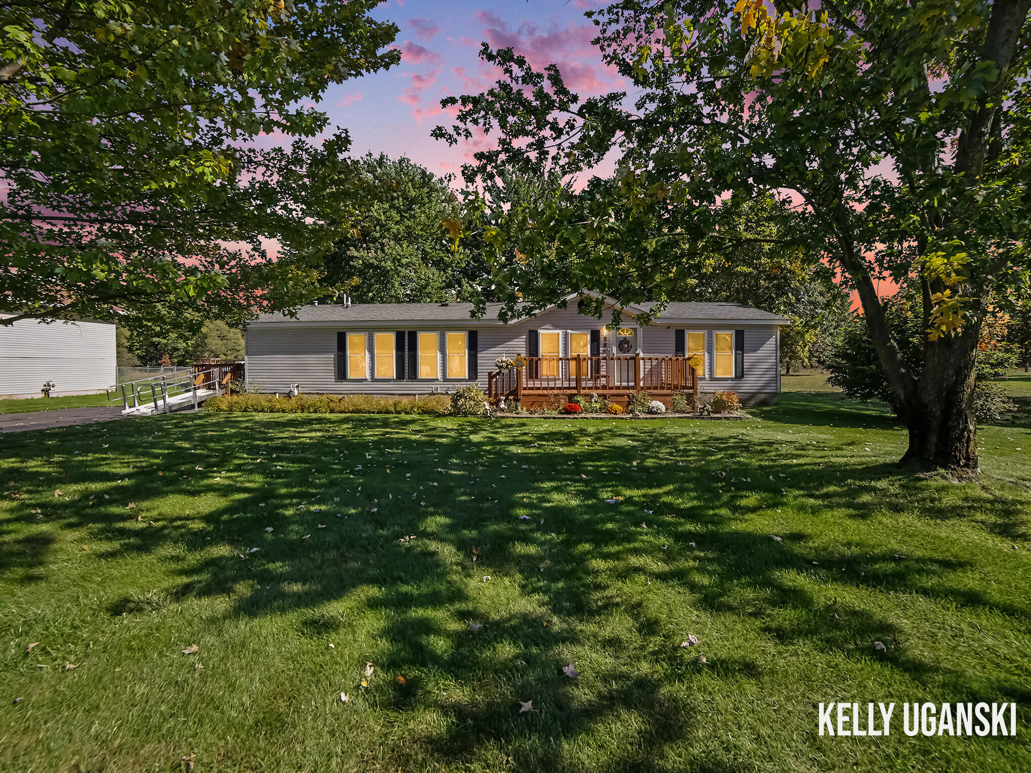 880 S Wolf Lake Road Muskegon MI 49442