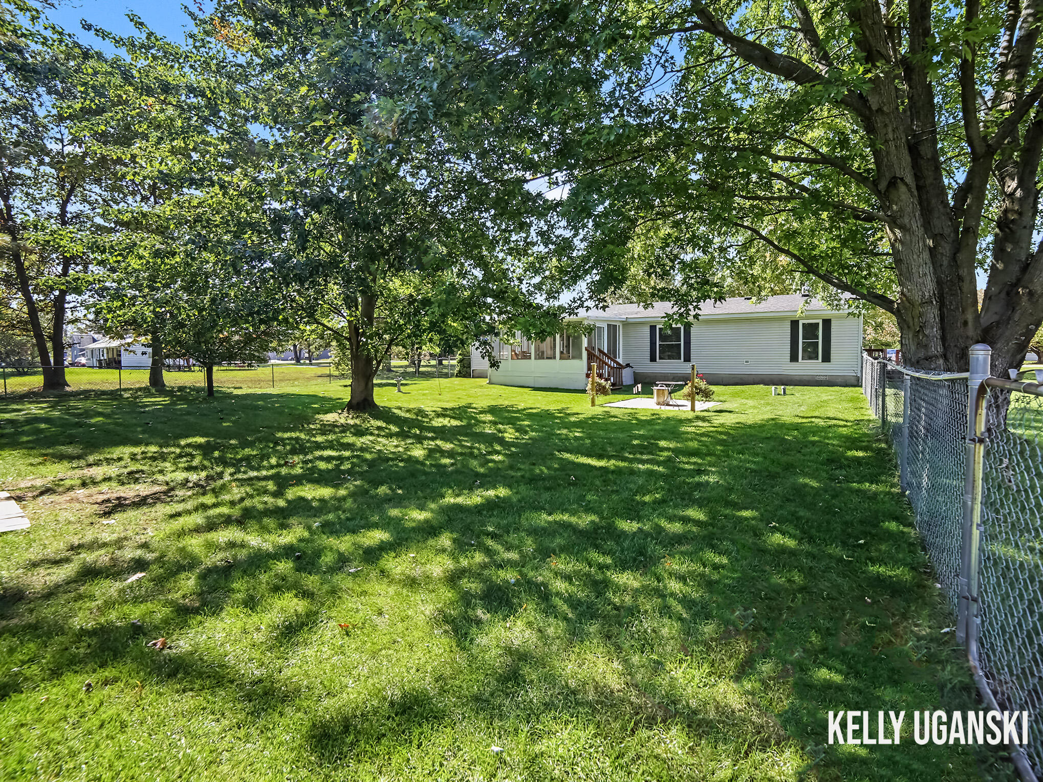 880 S Wolf Lake Road Muskegon MI 49442