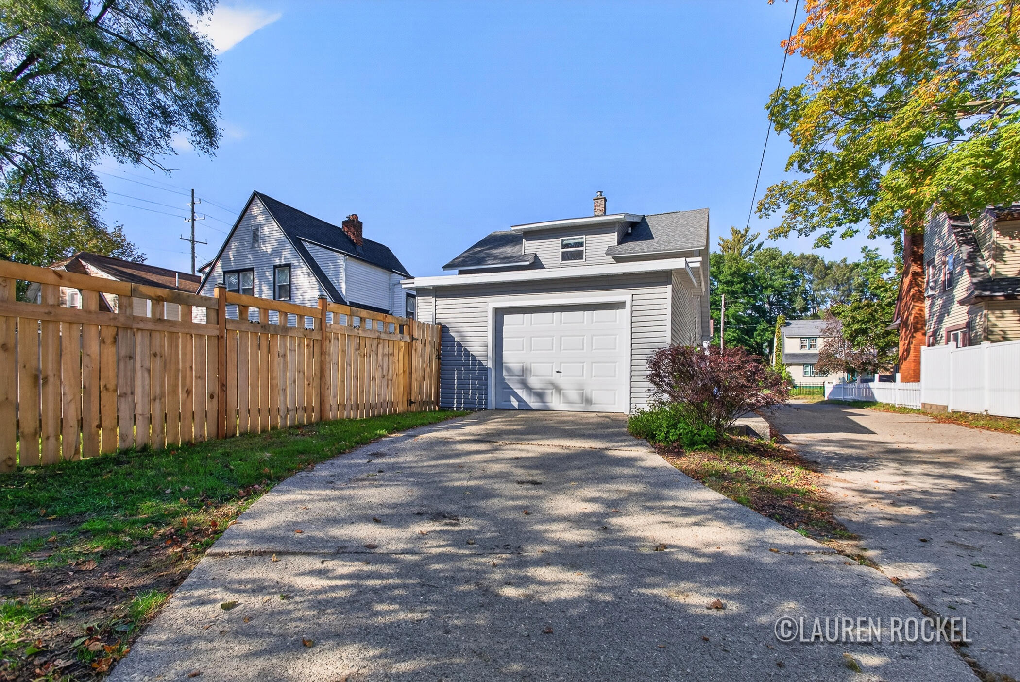 1242 Fisk Road SE Grand Rapids MI 49506