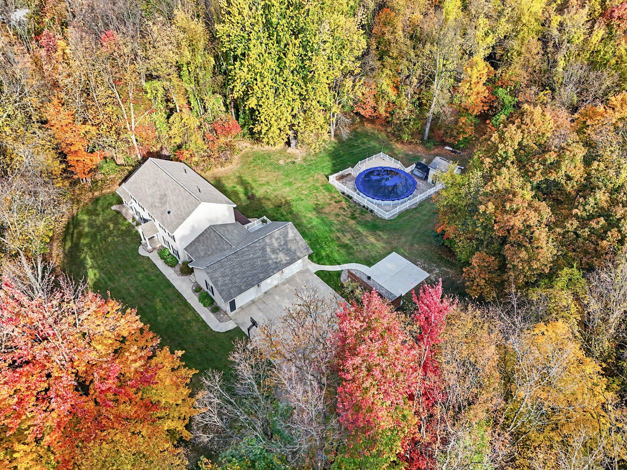 5856 Windingwood Drive Kalamazoo MI 49009
