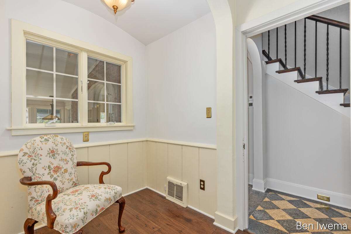 610 Locust Avenue SE Grand Rapids MI 49506