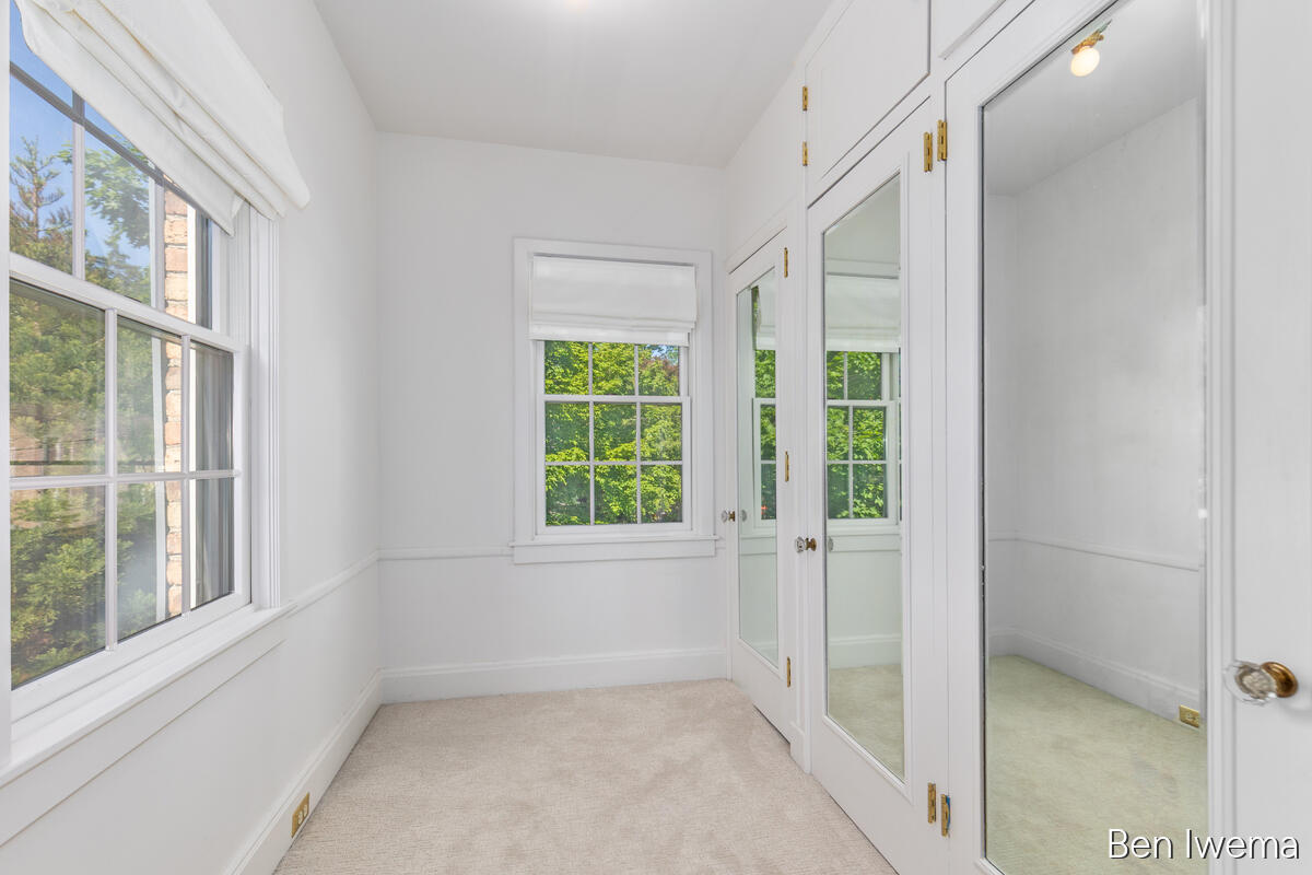 610 Locust Avenue SE Grand Rapids MI 49506