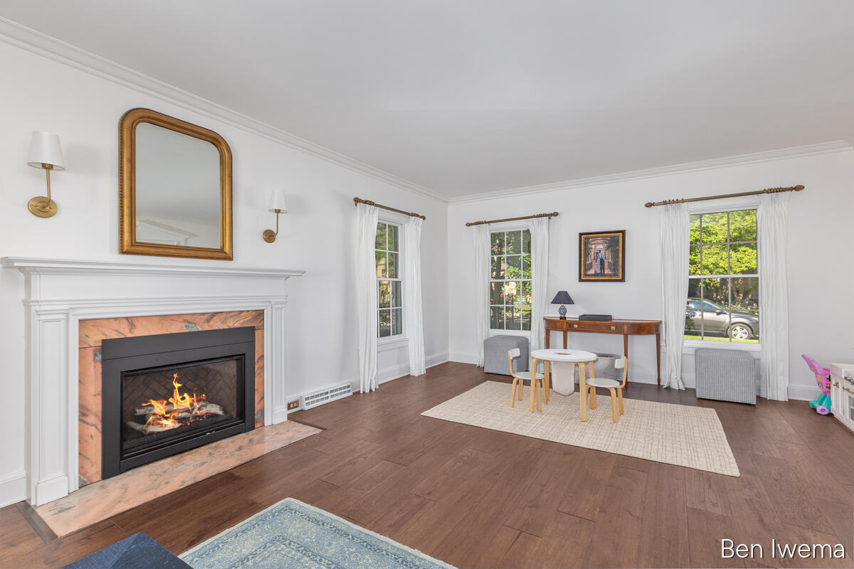 610 Locust Avenue SE Grand Rapids MI 49506