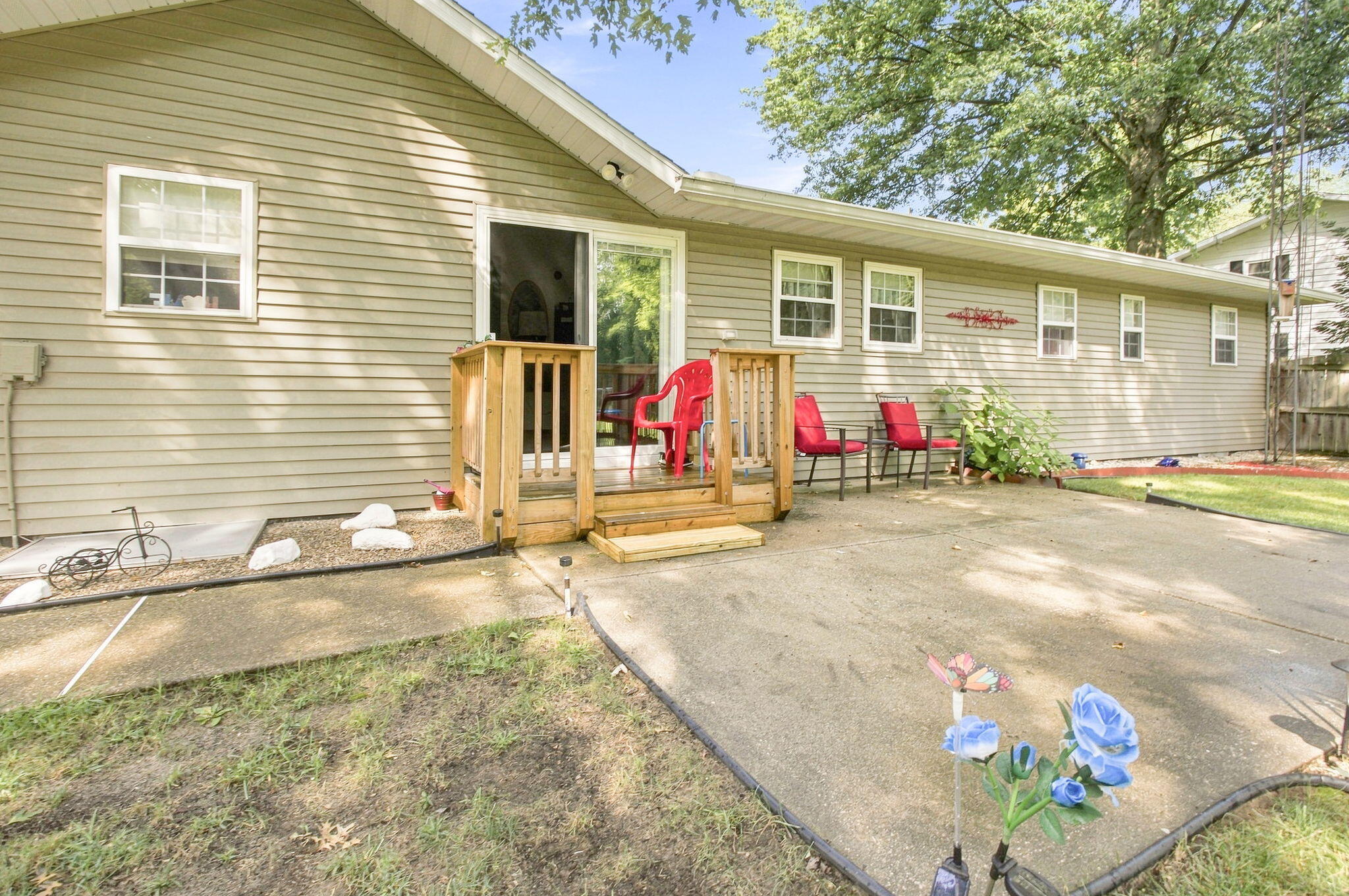 5609 Johnson Road Coloma MI 49038