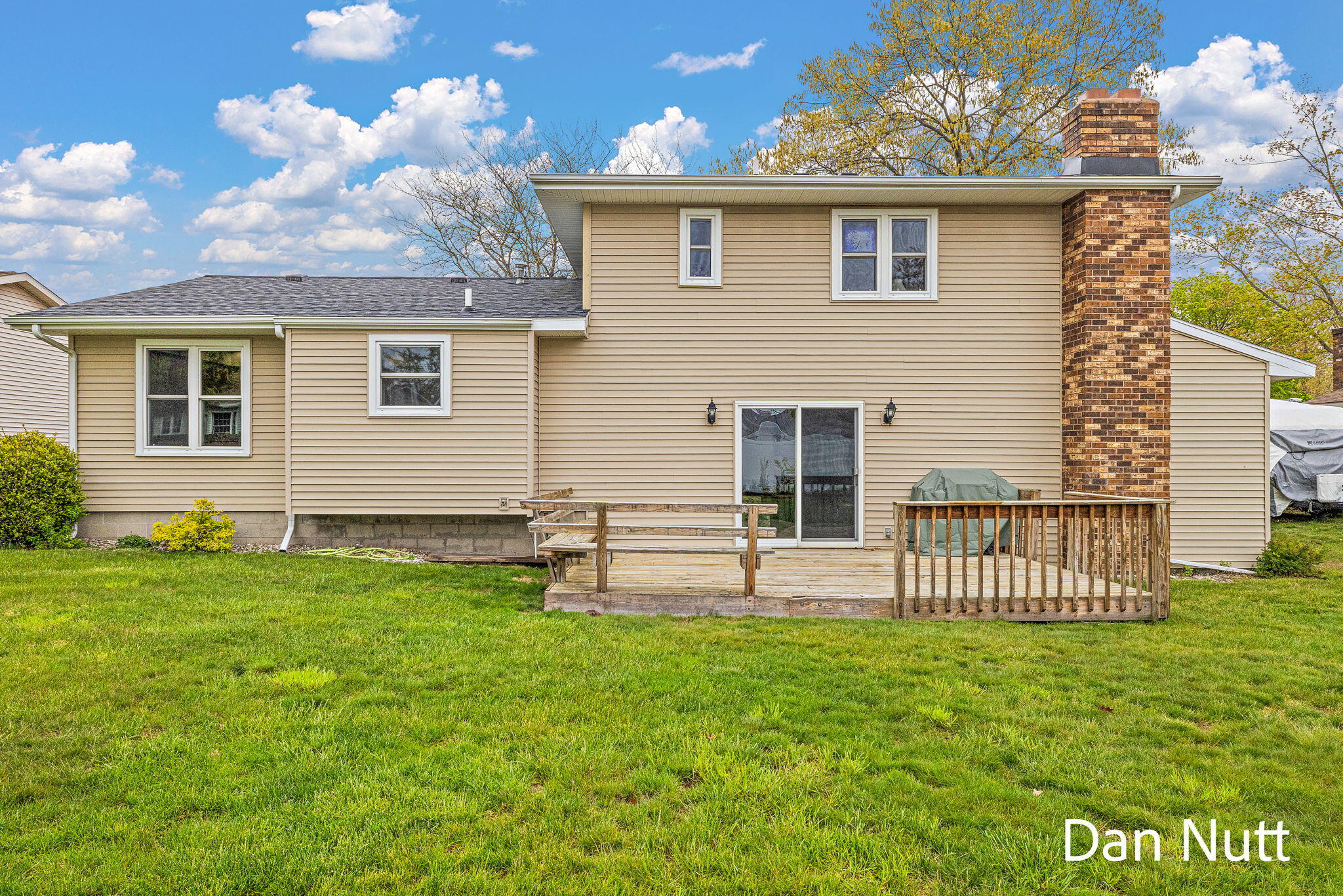 3321 Rockland Road Muskegon MI 49441