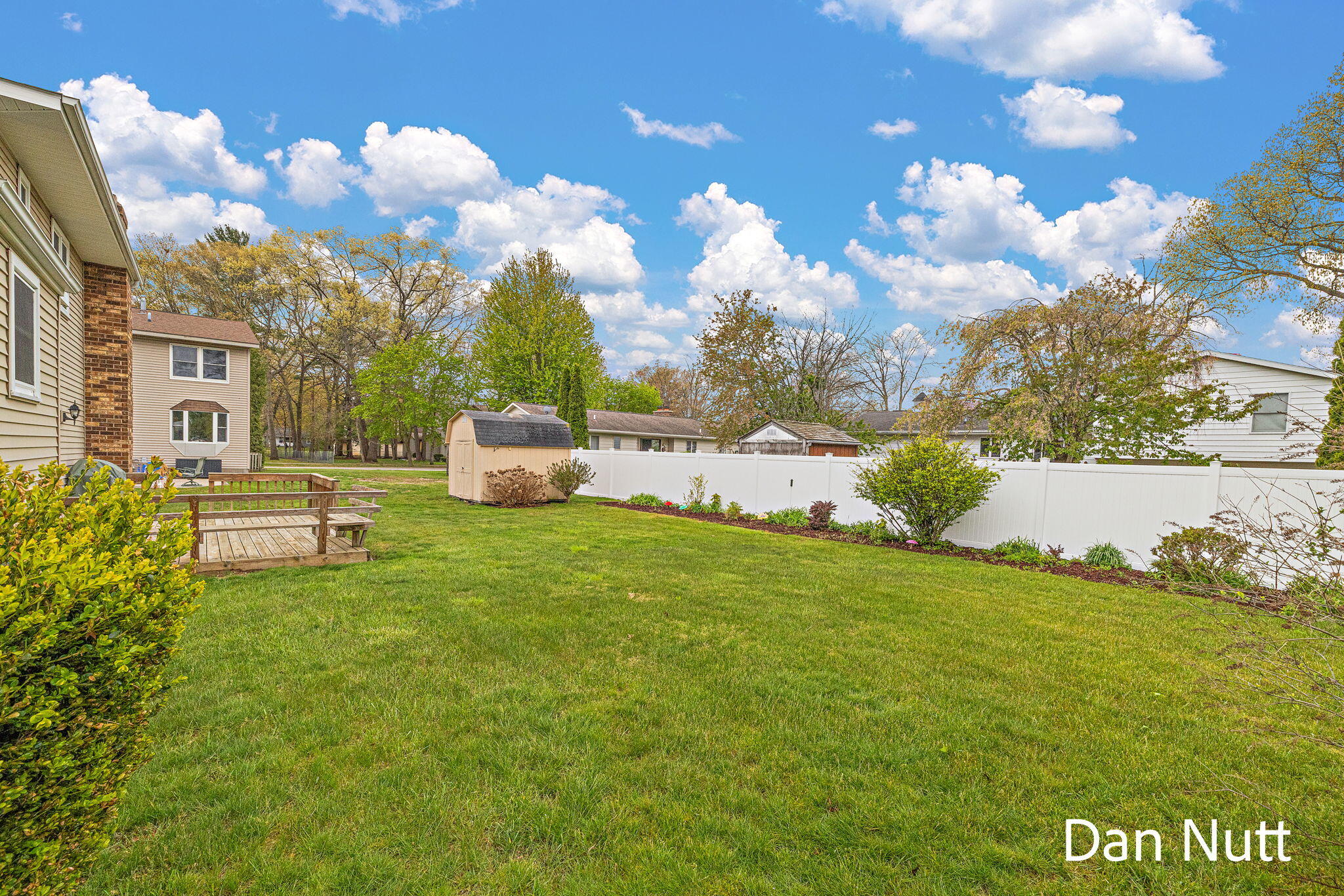 3321 Rockland Road Muskegon MI 49441