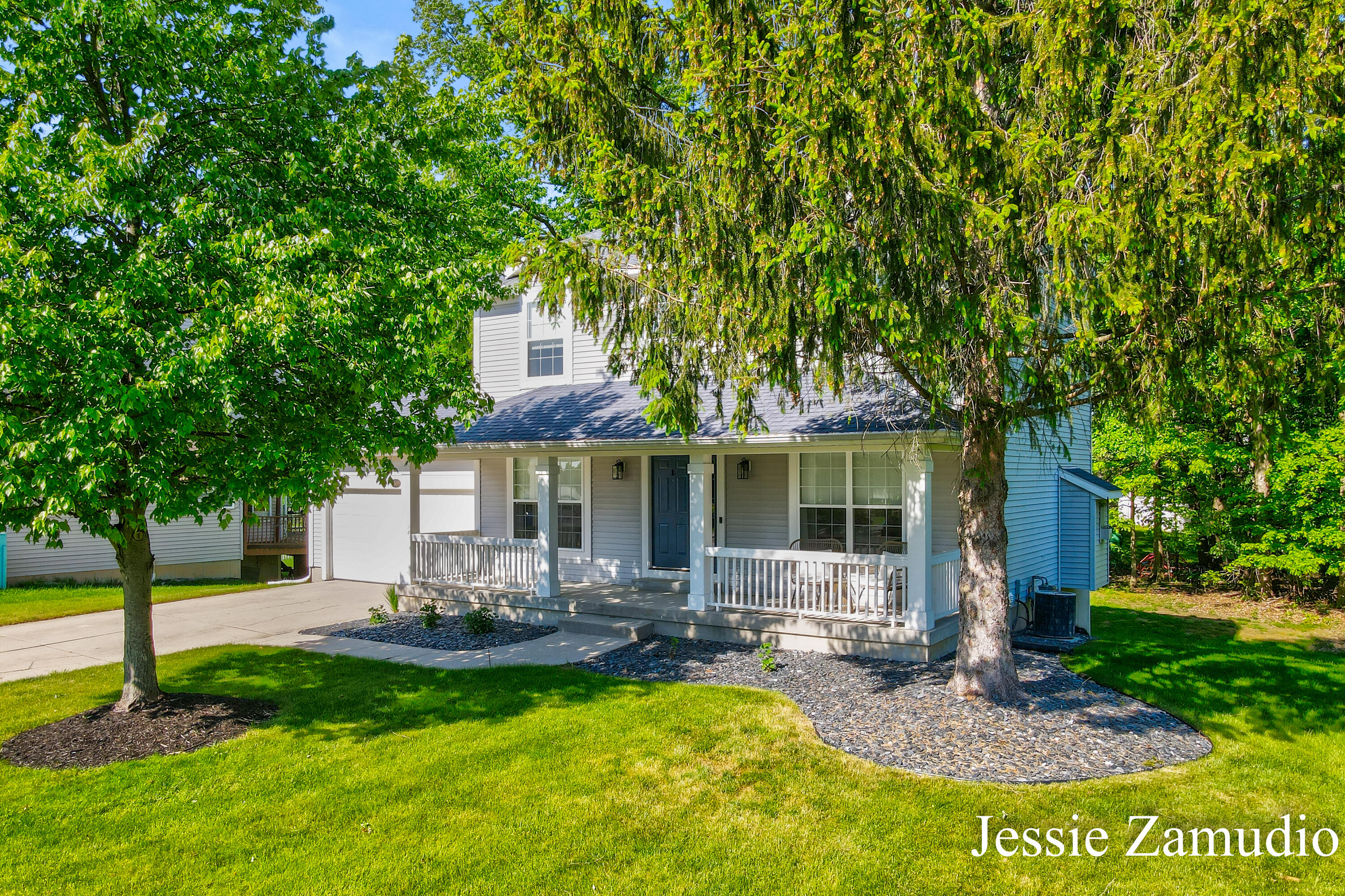 5609 E Grove Drive SE Grand Rapids MI 49512