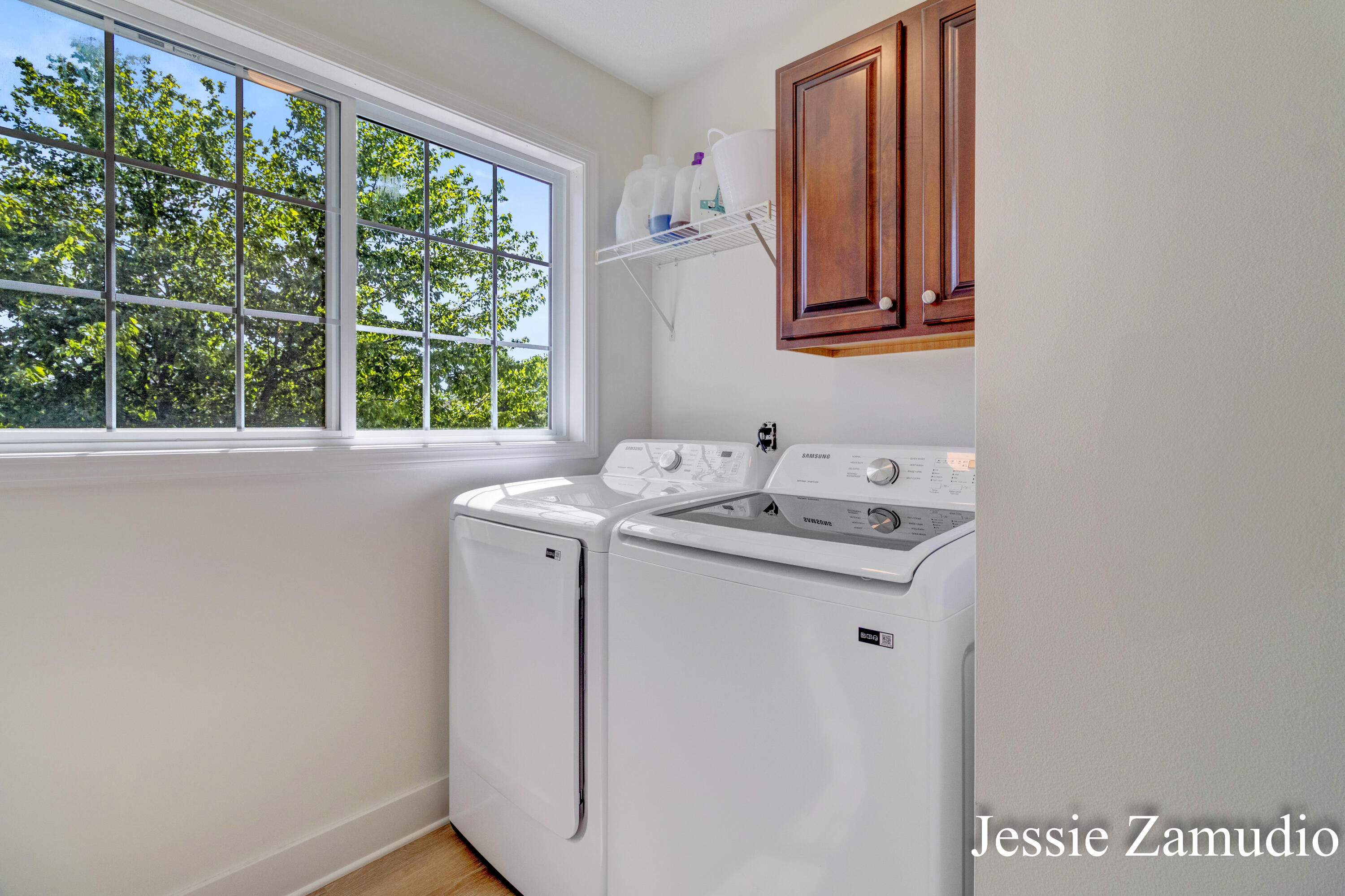 5609 E Grove Drive SE Grand Rapids MI 49512