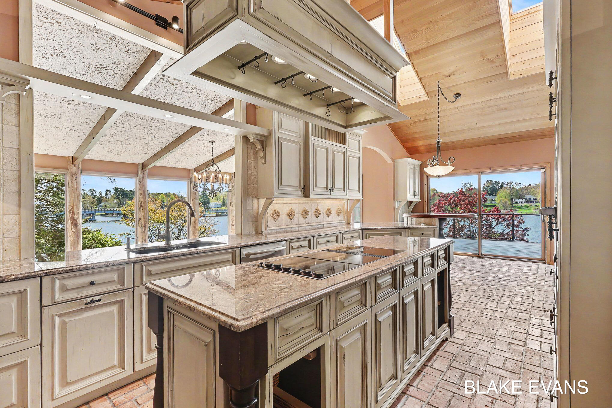 4069 Forest Point Drive Norton Shores MI 49441