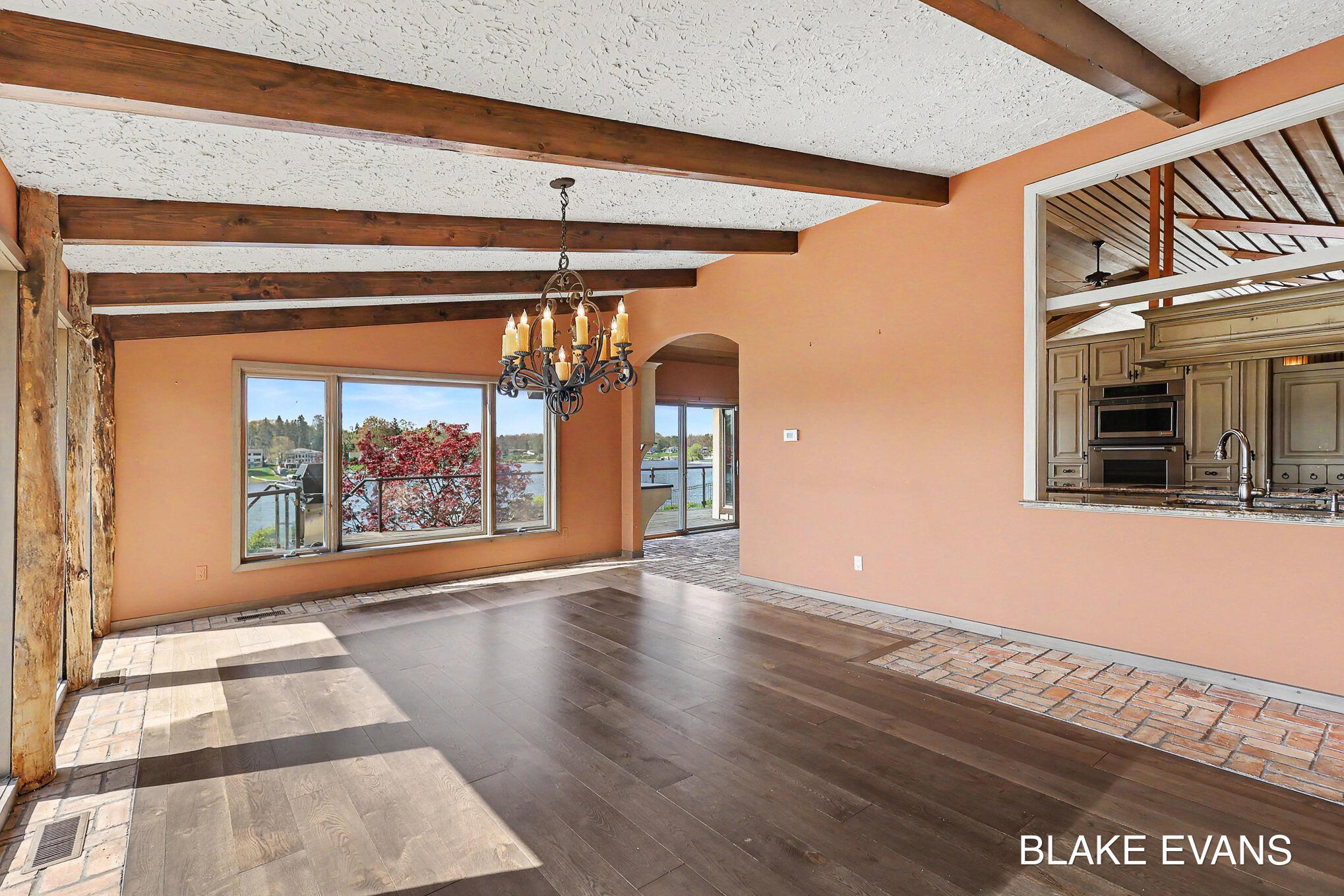4069 Forest Point Drive Norton Shores MI 49441