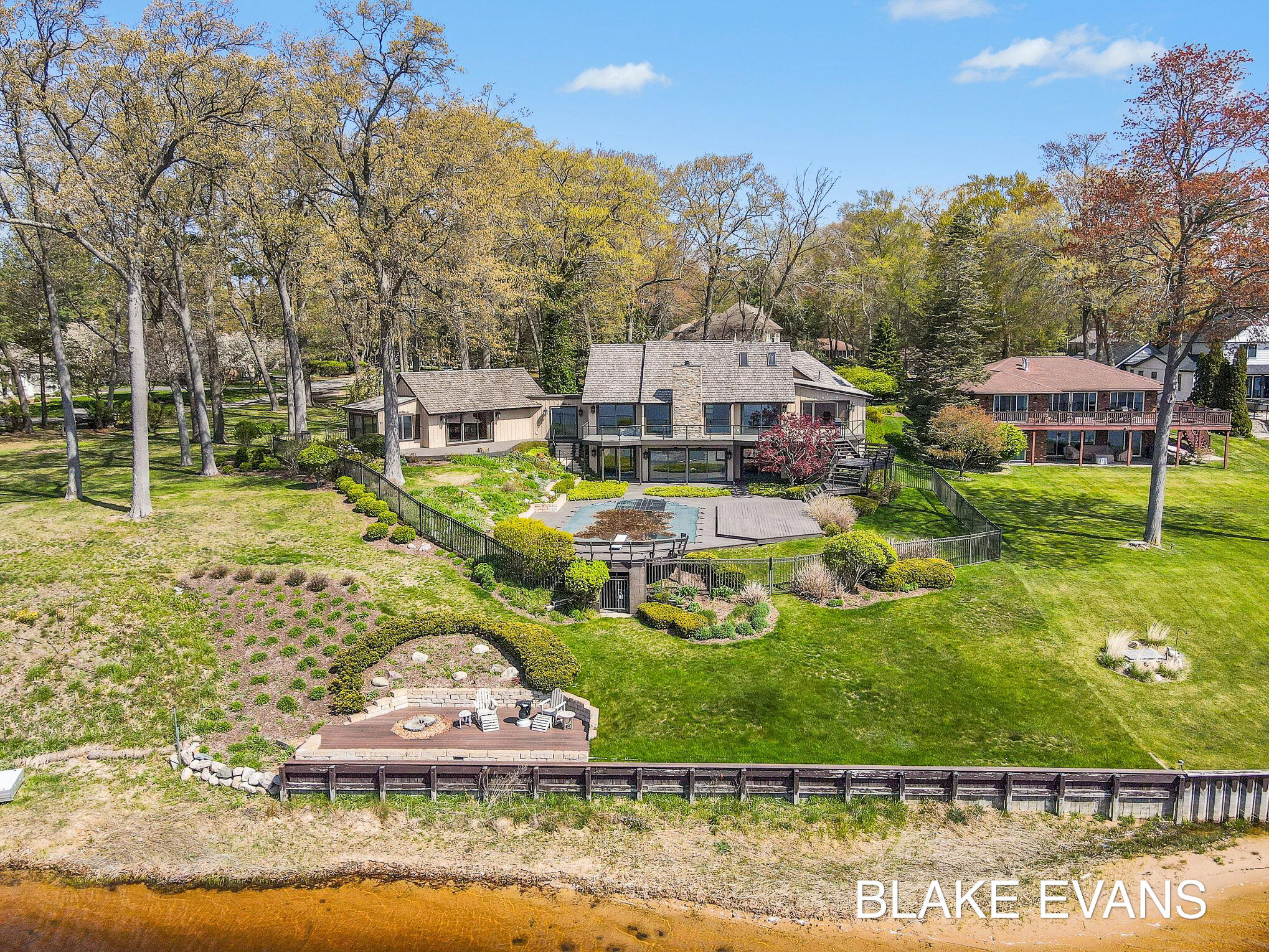 4069 Forest Point Drive Norton Shores MI 49441